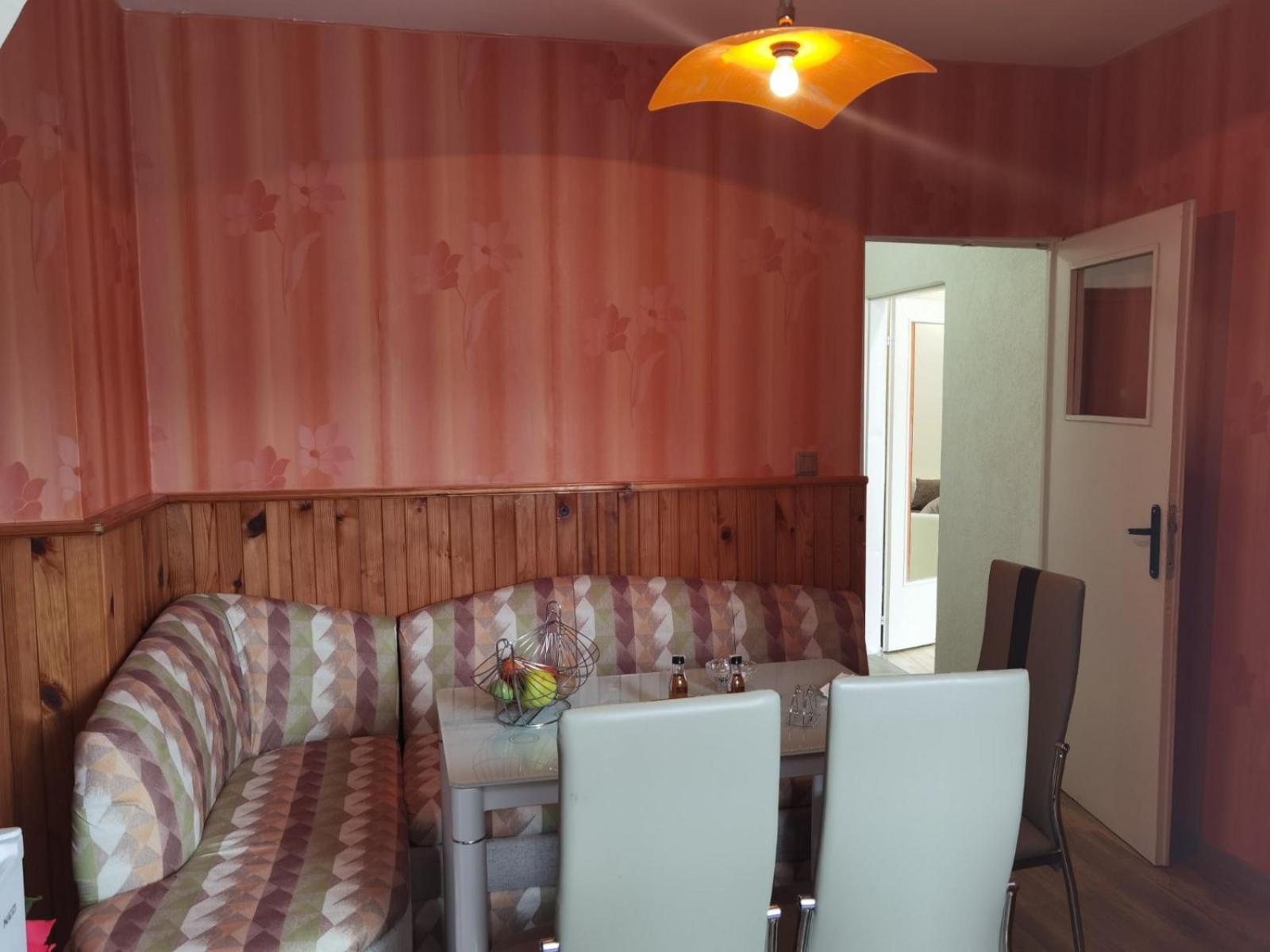 Апартамент ДАНИ Apartament Dani