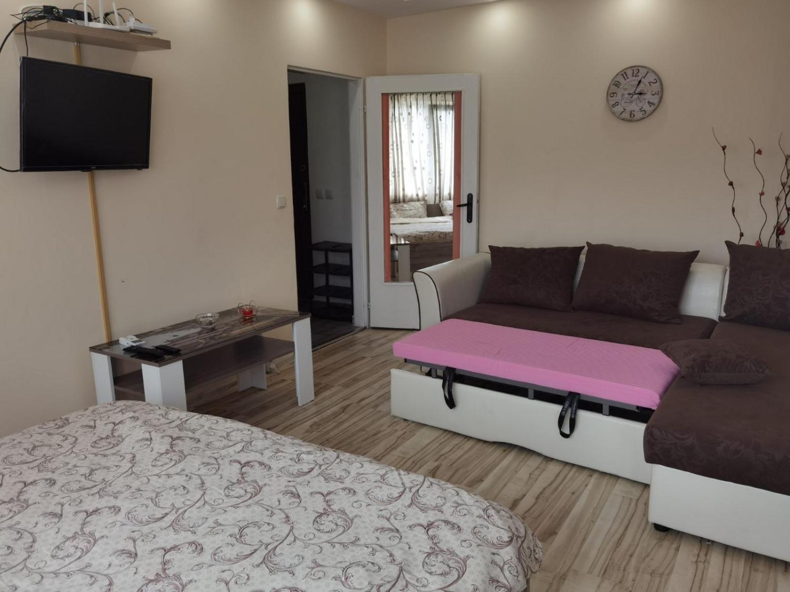 Апартамент ДАНИ Apartament Dani