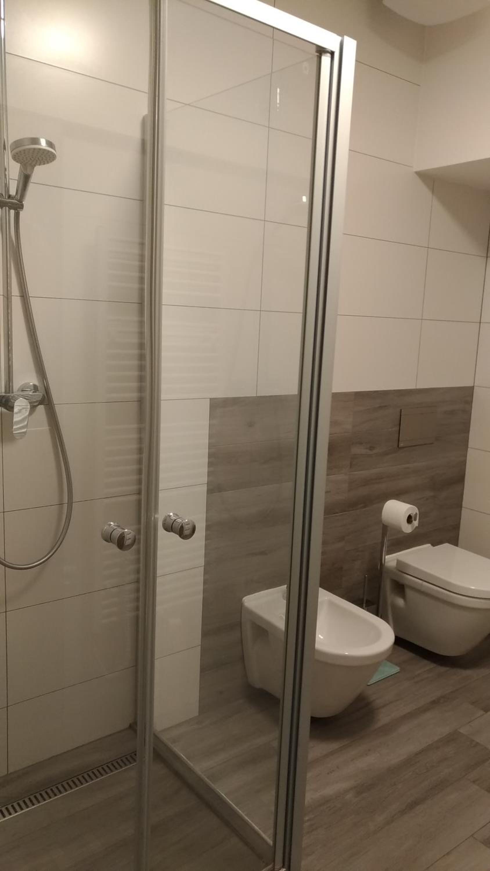 Penzion Kometa - rodinný pobyt u Novomlýnských jezer s komfortem, restaurací a dětskou zónou