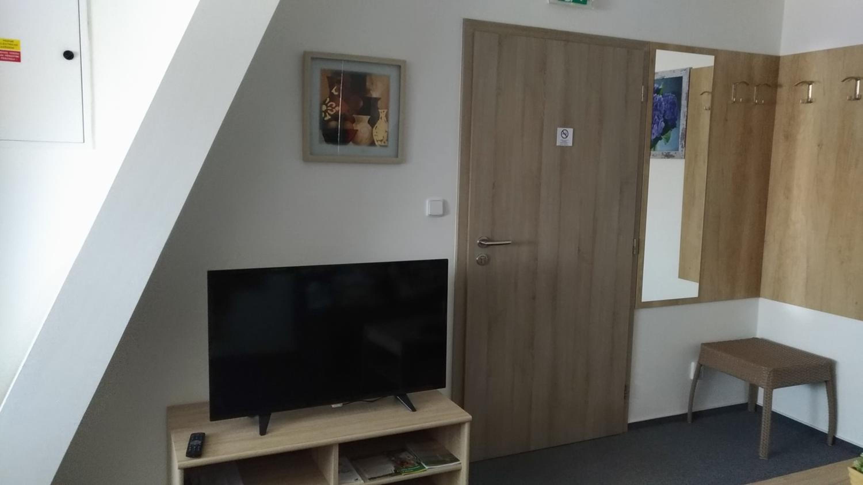 Penzion Kometa - rodinný pobyt u Novomlýnských jezer s komfortem, restaurací a dětskou zónou