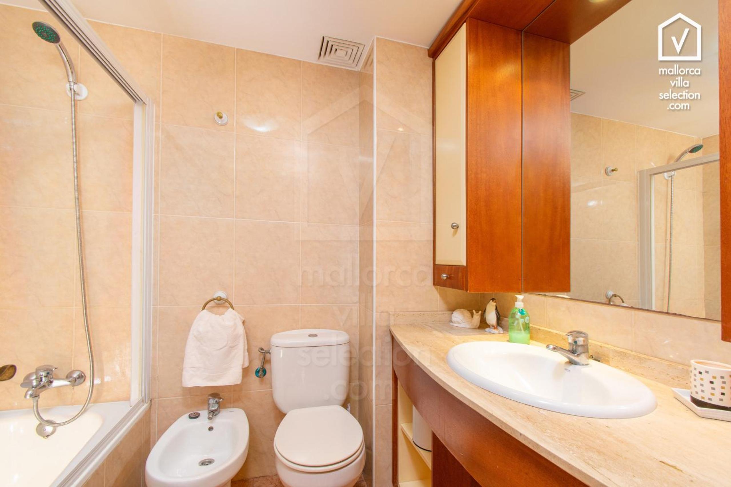 E327 Maristany by Mallorca Villa Selection view 4