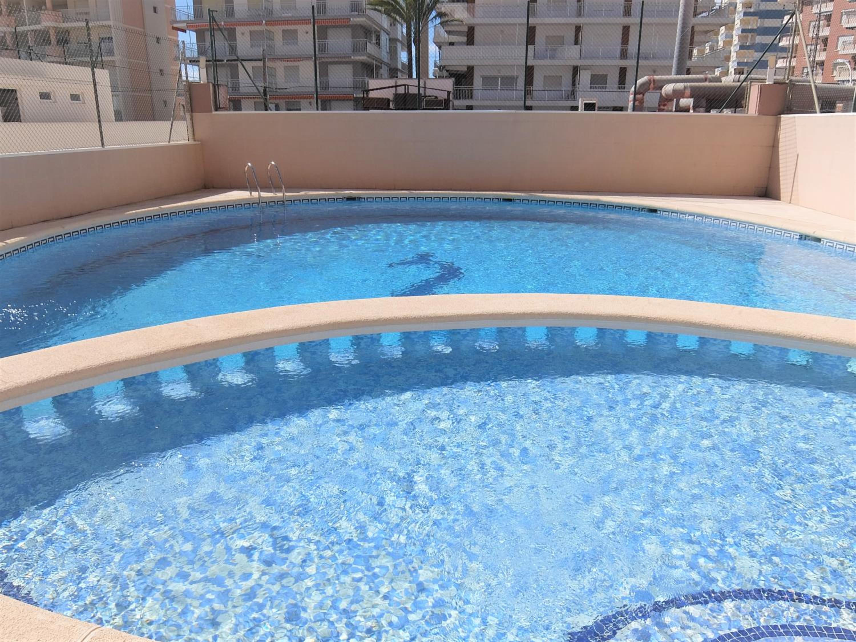 CAPRI GANDIA PRIMERA LÍNEA - Alquiler solo familias