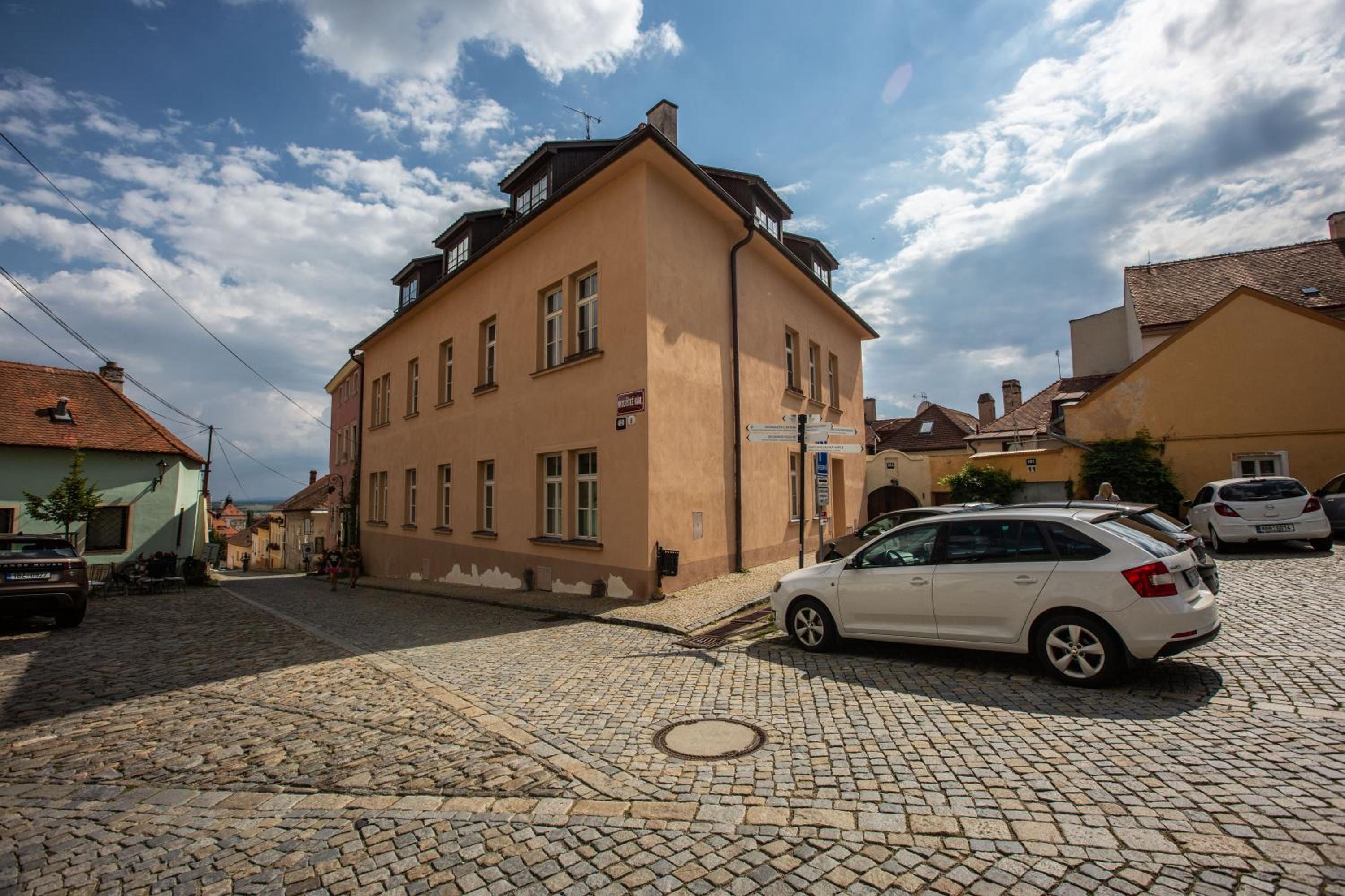 Apartmány na Mikulášském náměstí view 2