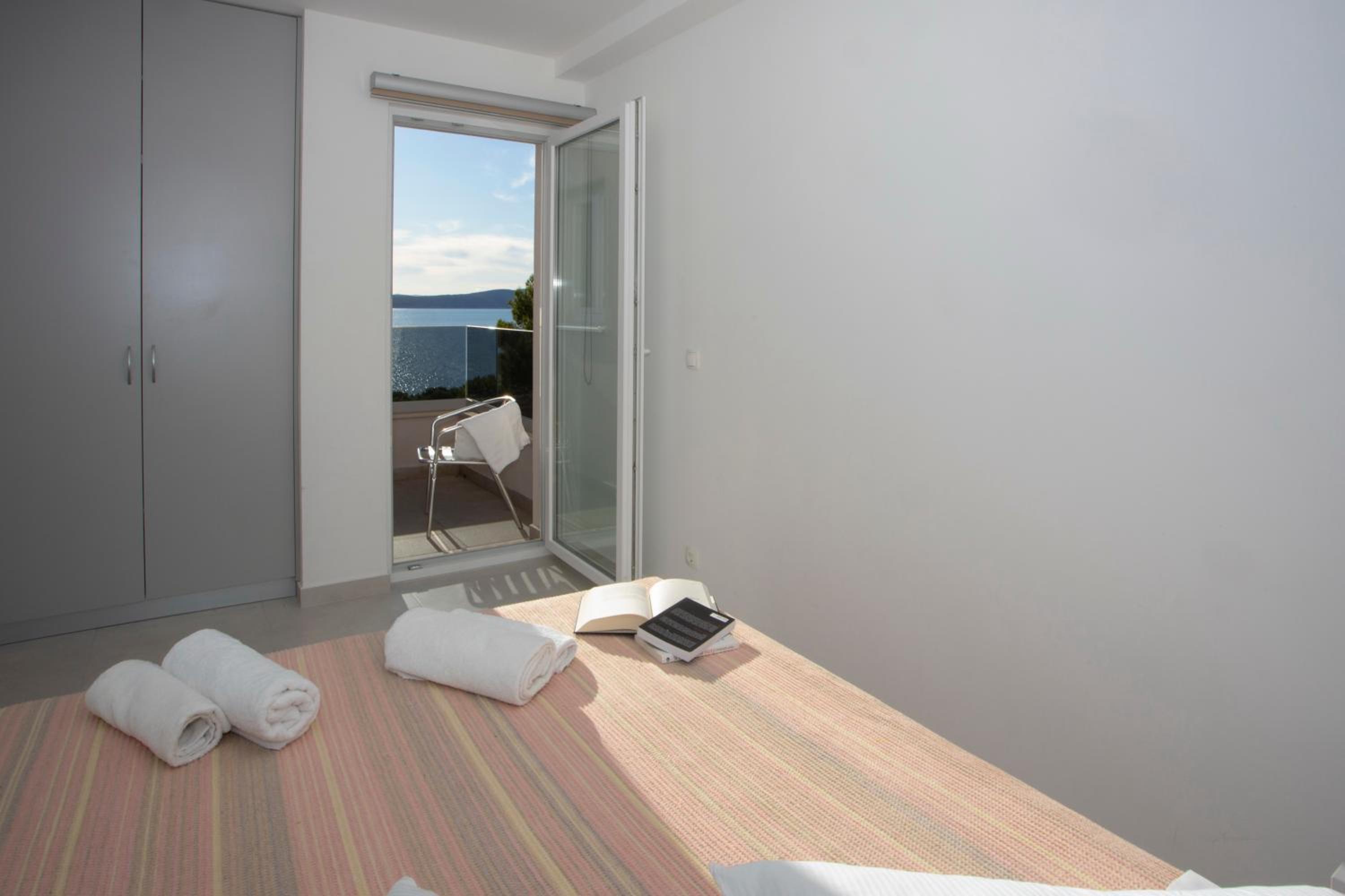Apartments Medvidovic view 5