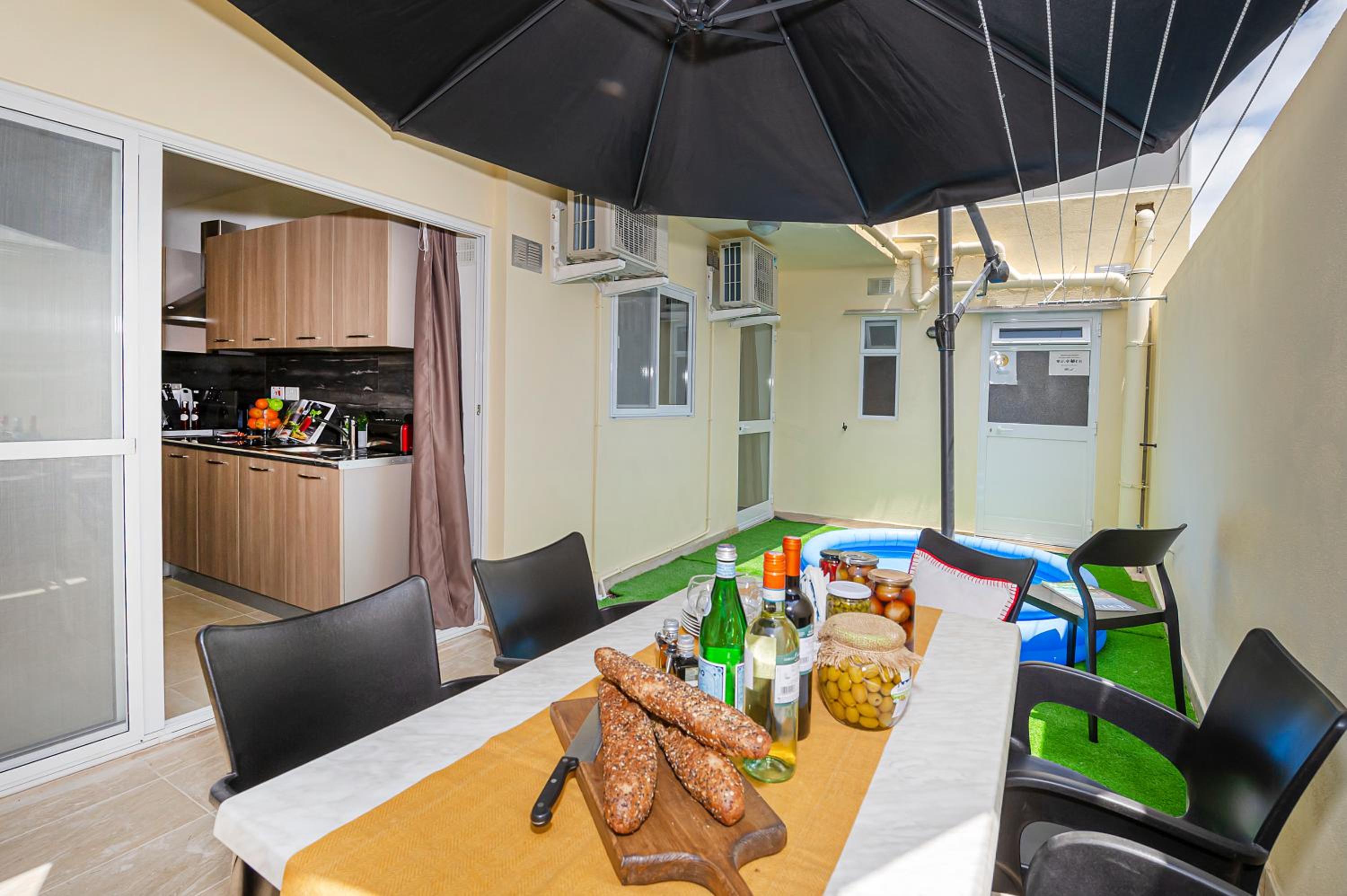 Summer Breeze 3 Bedroom Family Maisonette with sunny terrace in Mellieha - by Getawaysmalta view 3