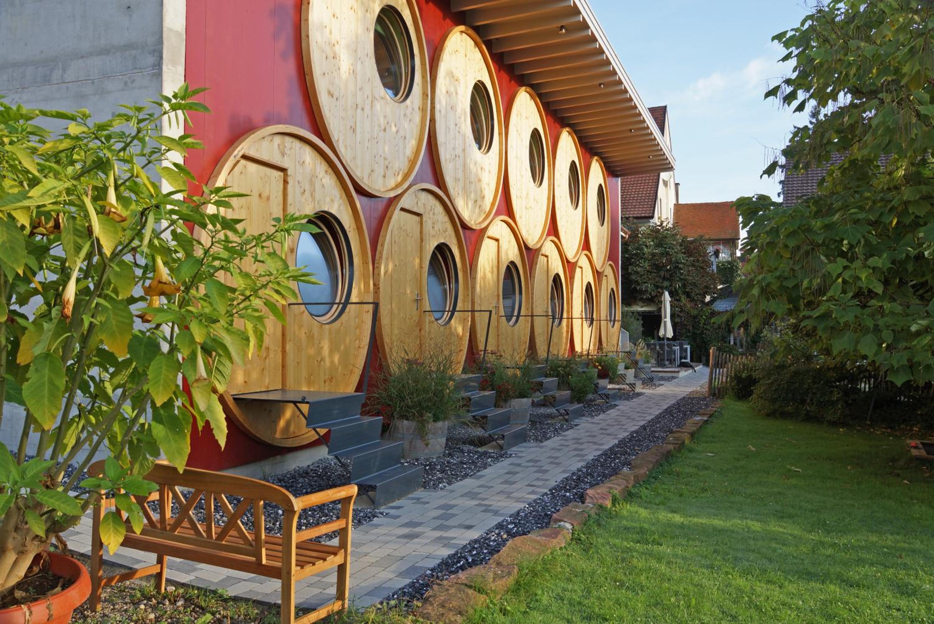 Rüedi - WeinFassHotel