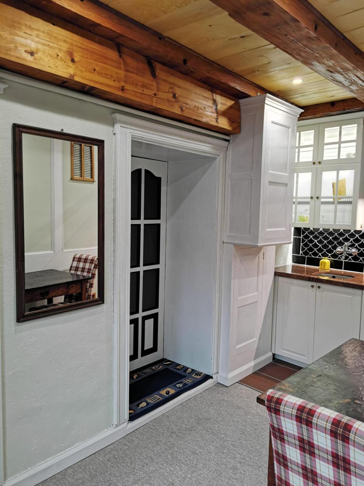 Guesthouse Postavarului view 5