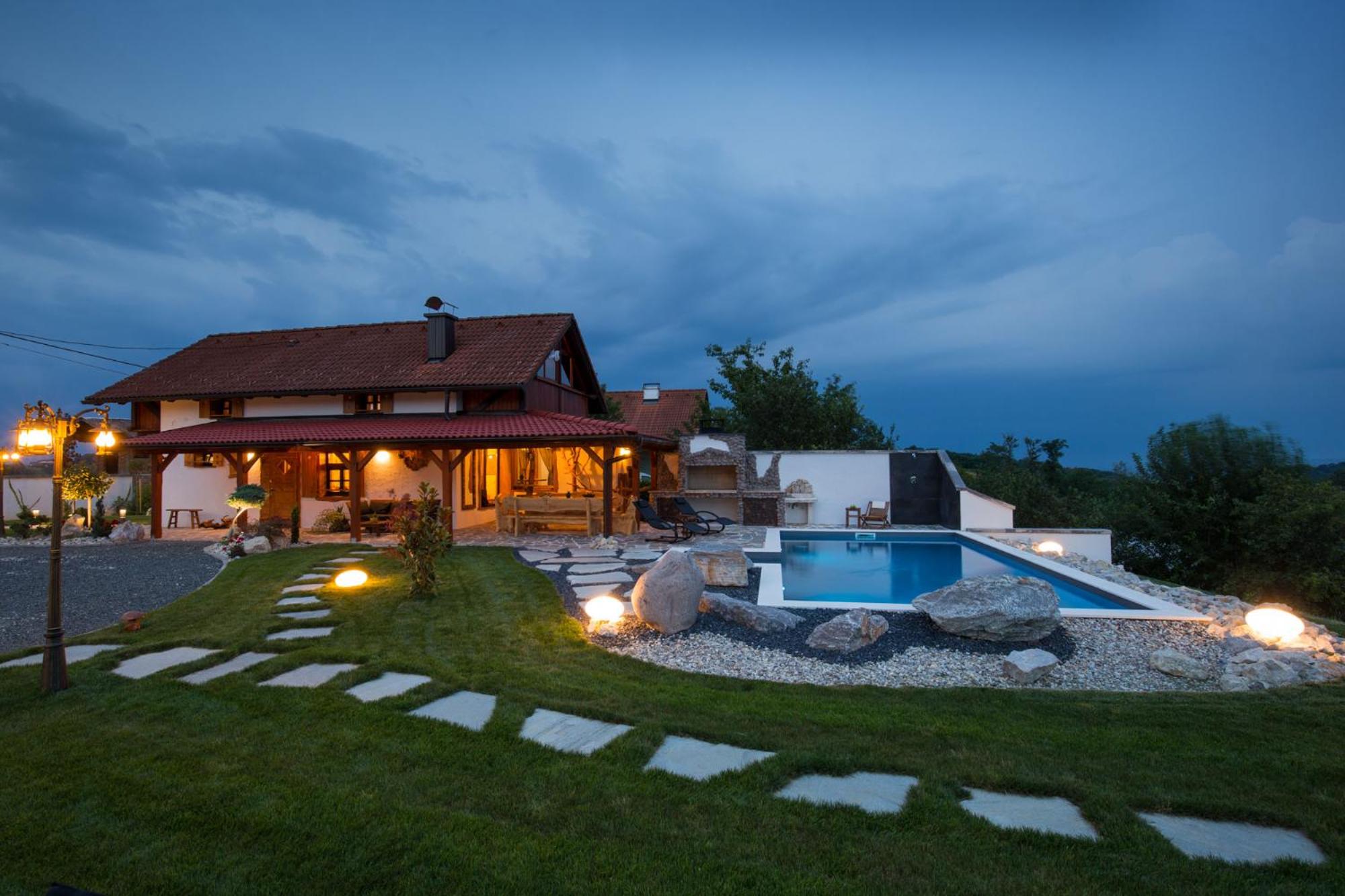 Villa Brallissima view 4