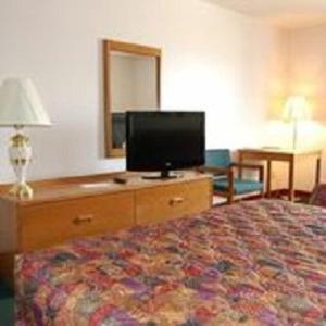 Country Haven Inn view 3