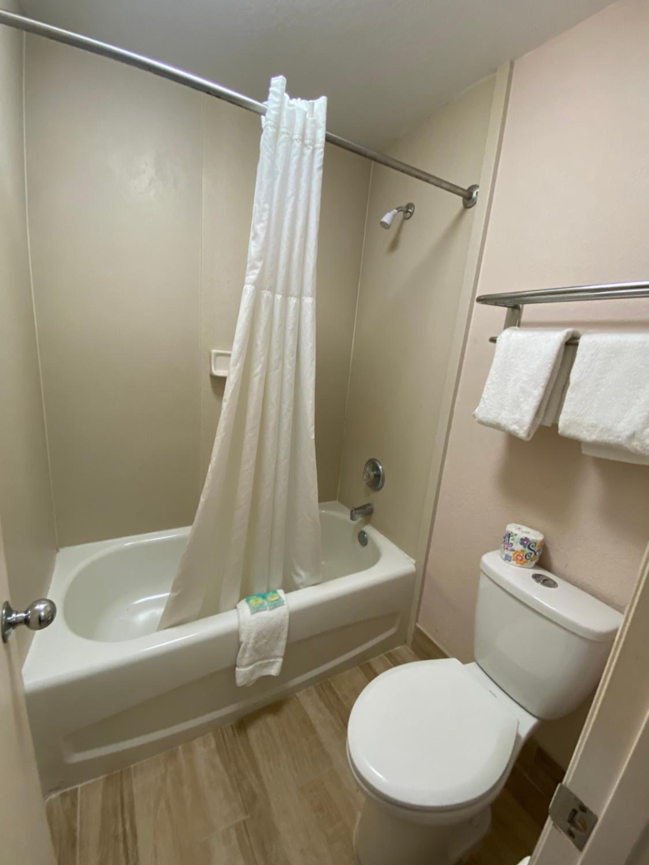 REGENCY INN