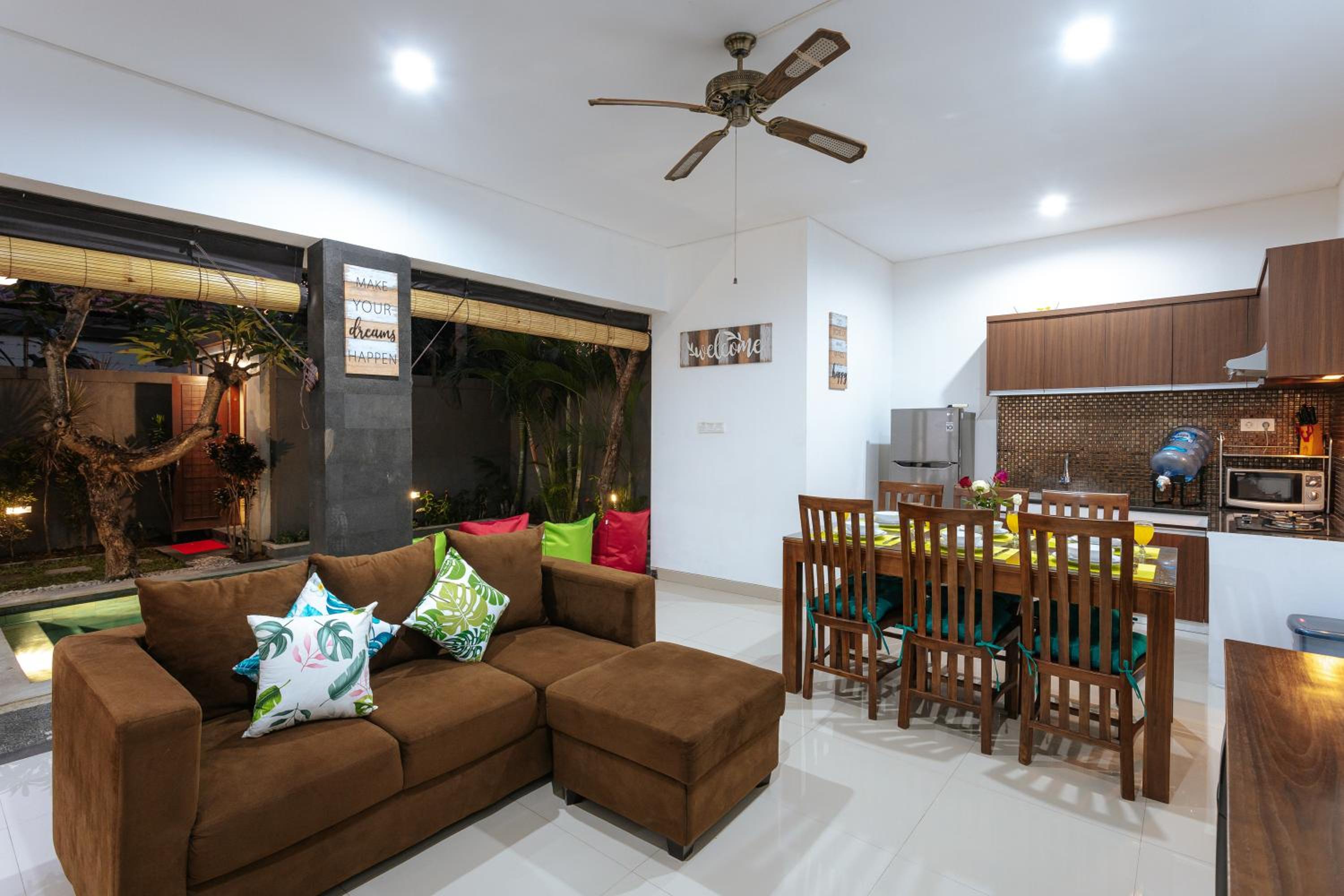 Villa Sedana, Seminyak - 2 Bedroom Private Pool Villa!