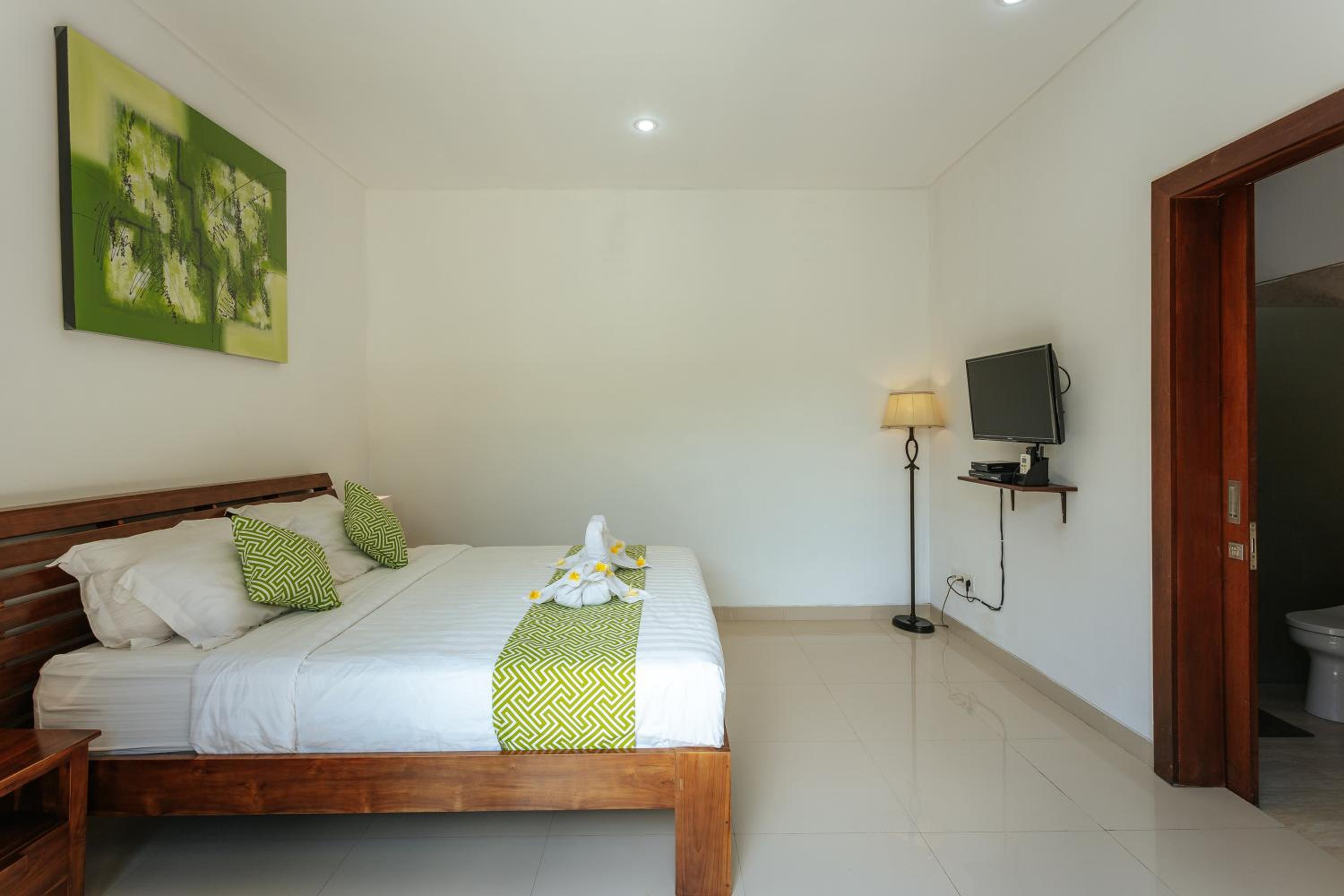 Villa Sedana, Seminyak - 2 Bedroom Private Pool Villa!