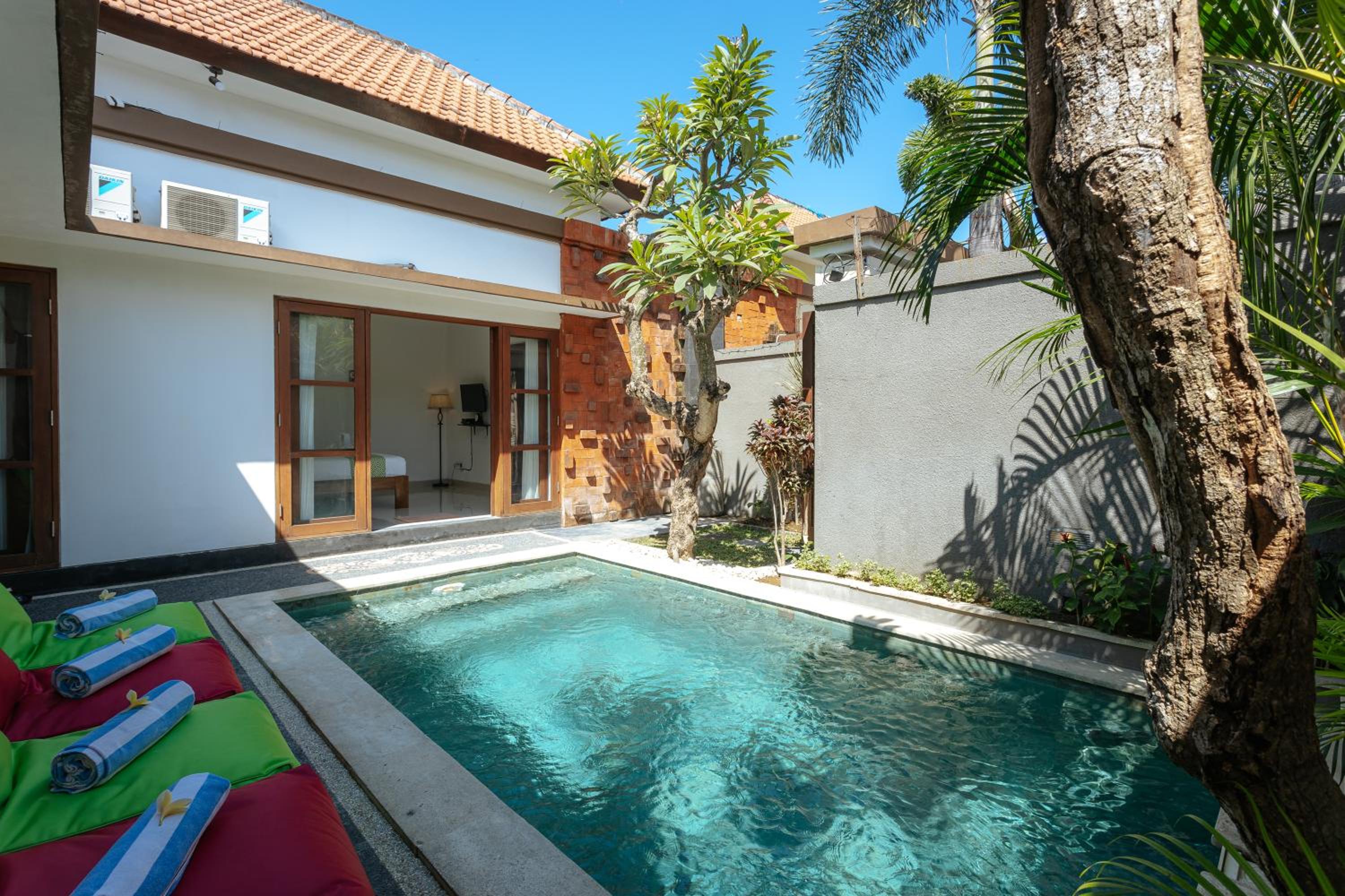Villa Sedana, Seminyak - 2 Bedroom Private Pool Villa!