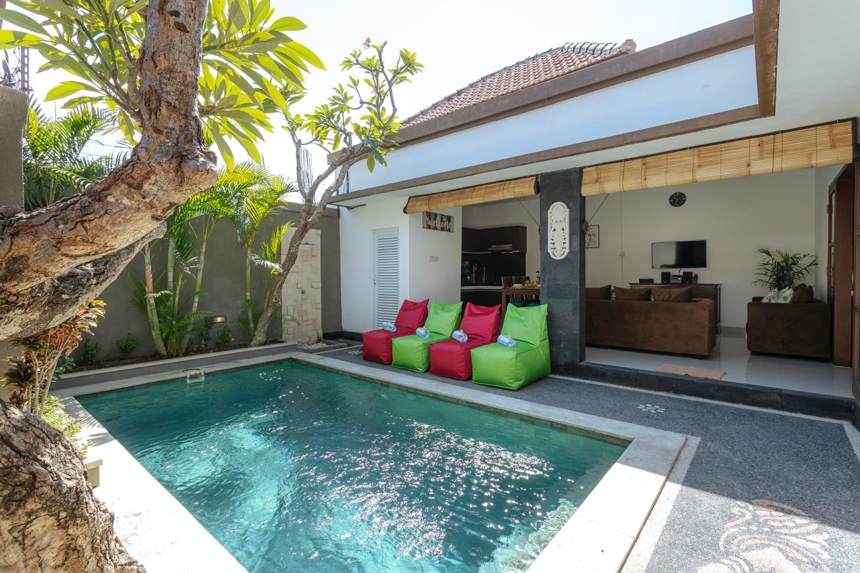 Villa Sedana, Seminyak - 2 Bedroom Private Pool Villa!