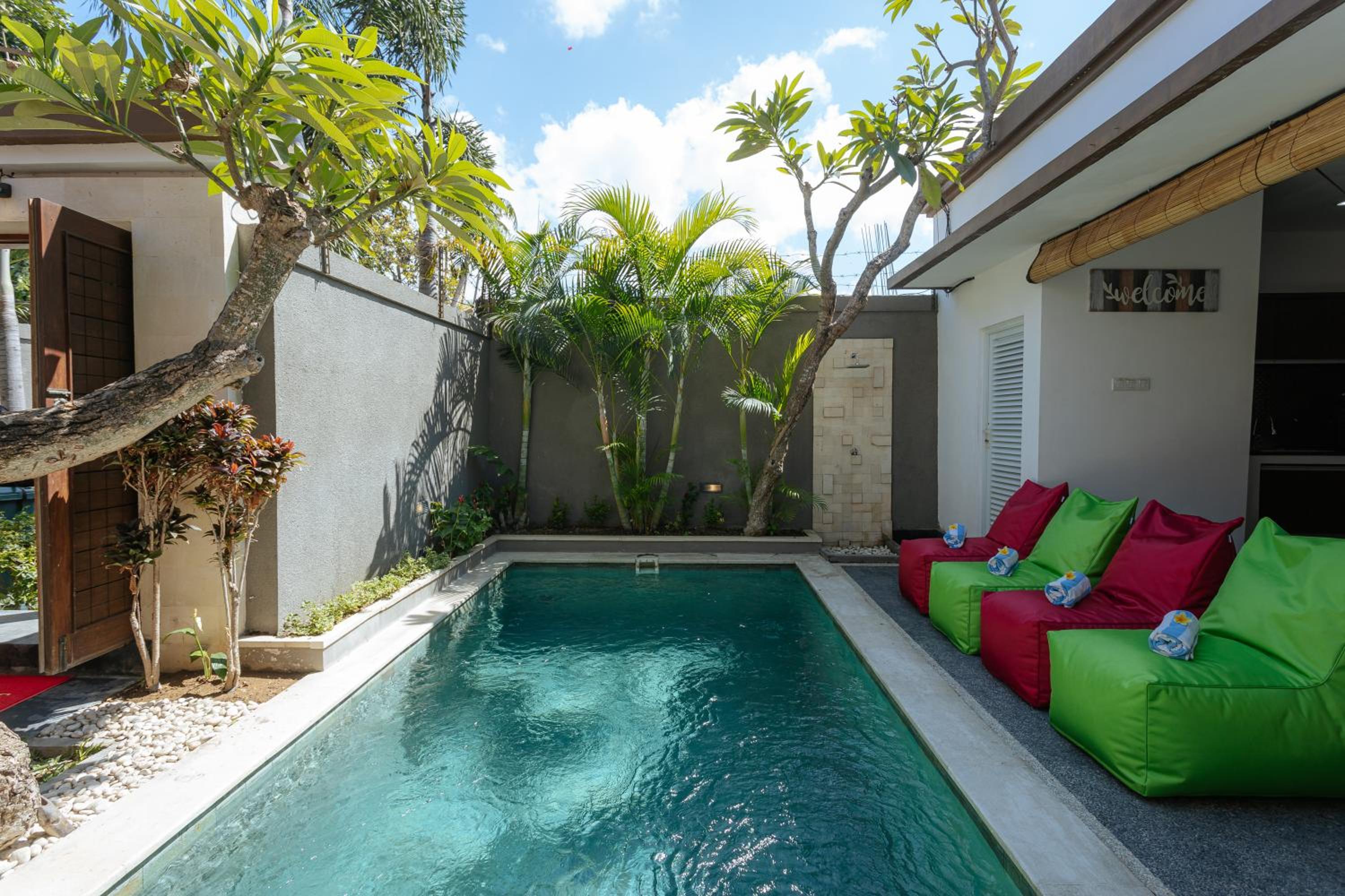Villa Sedana, Seminyak - 2 Bedroom Private Pool Villa!