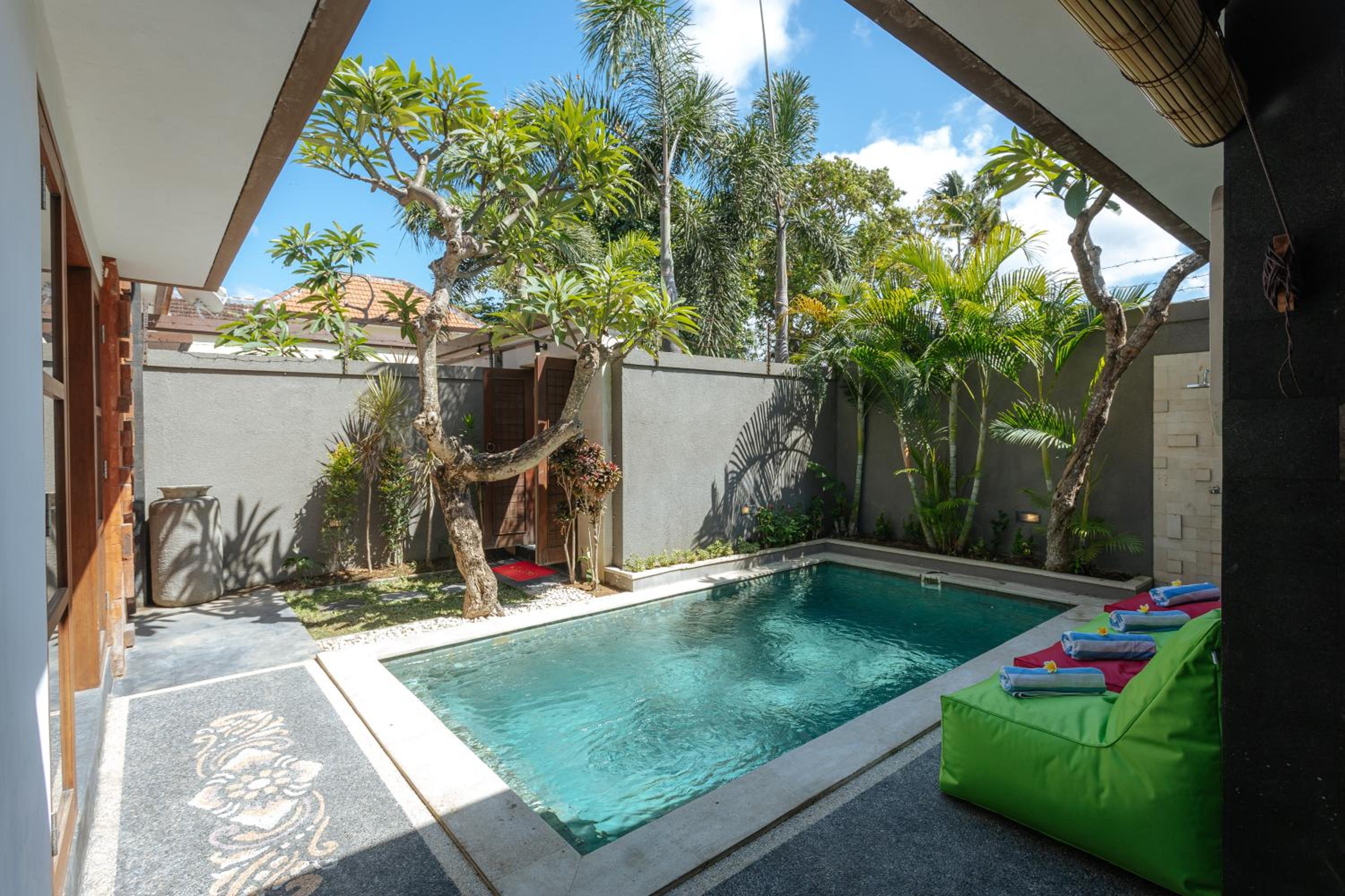 Villa Sedana, Seminyak - 2 Bedroom Private Pool Villa!