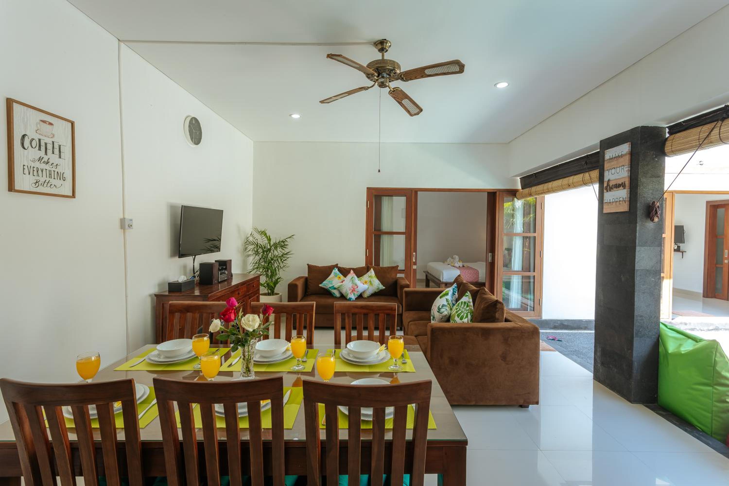 Villa Sedana, Seminyak - 2 Bedroom Private Pool Villa!