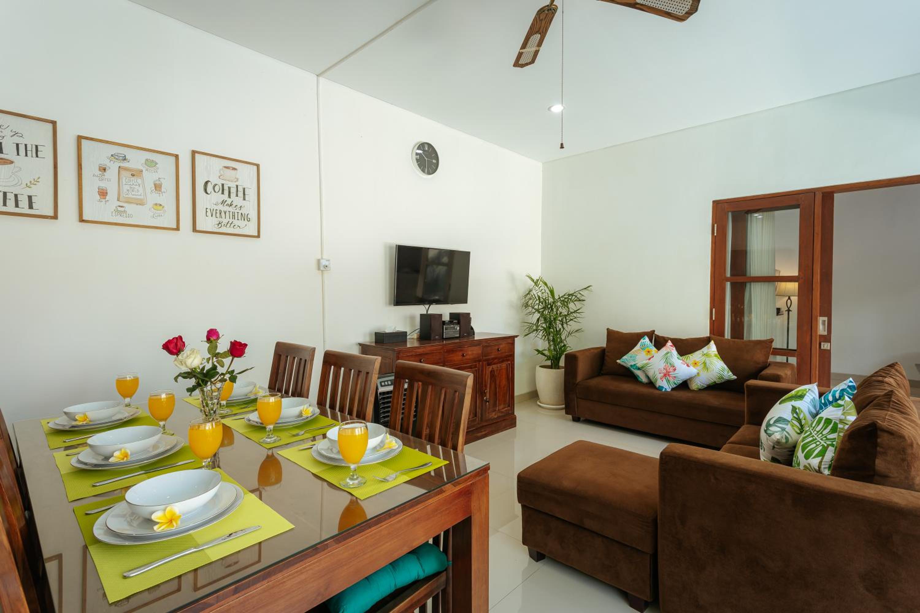 Villa Sedana, Seminyak - 2 Bedroom Private Pool Villa!