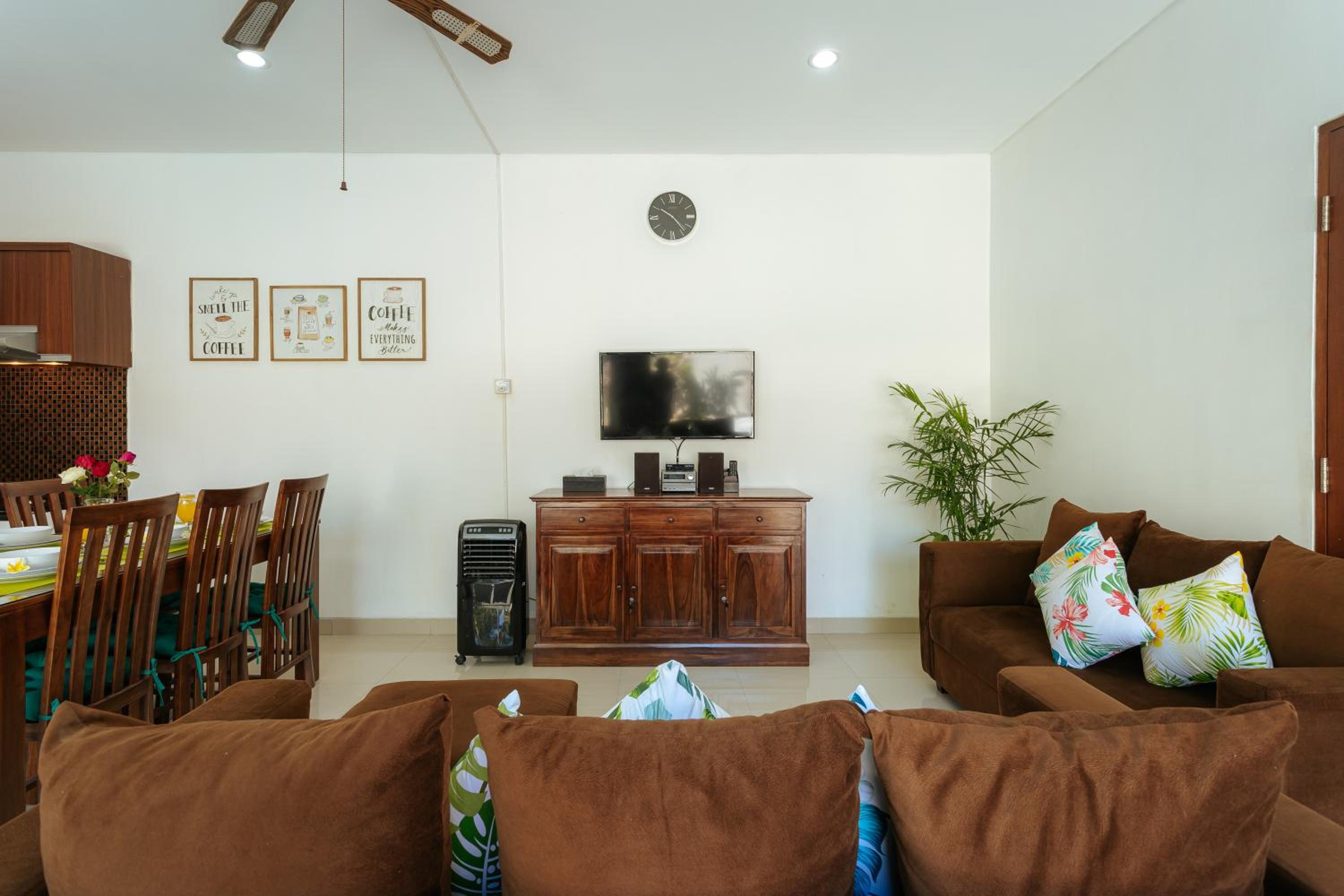Villa Sedana, Seminyak - 2 Bedroom Private Pool Villa!
