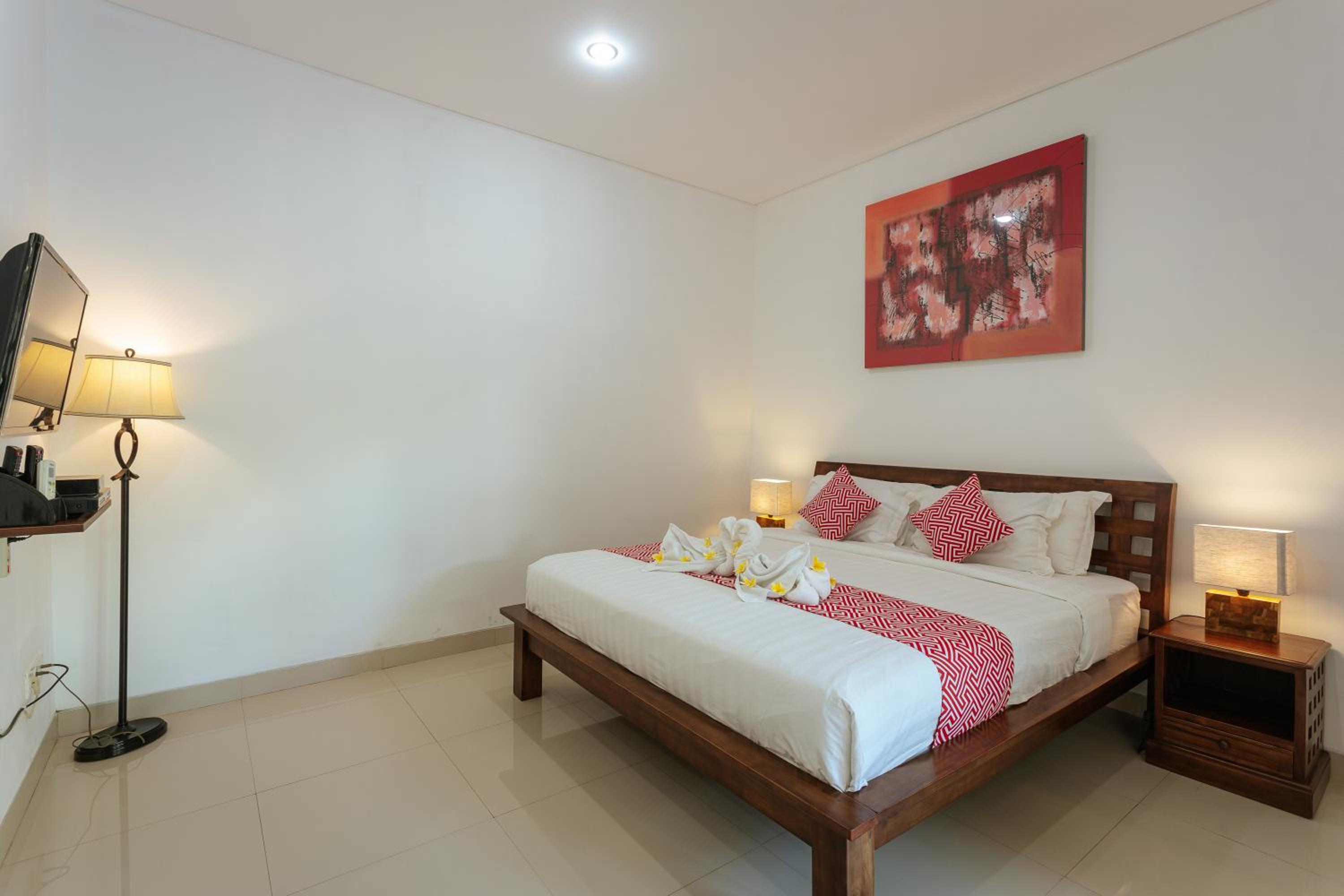Villa Sedana, Seminyak - 2 Bedroom Private Pool Villa!