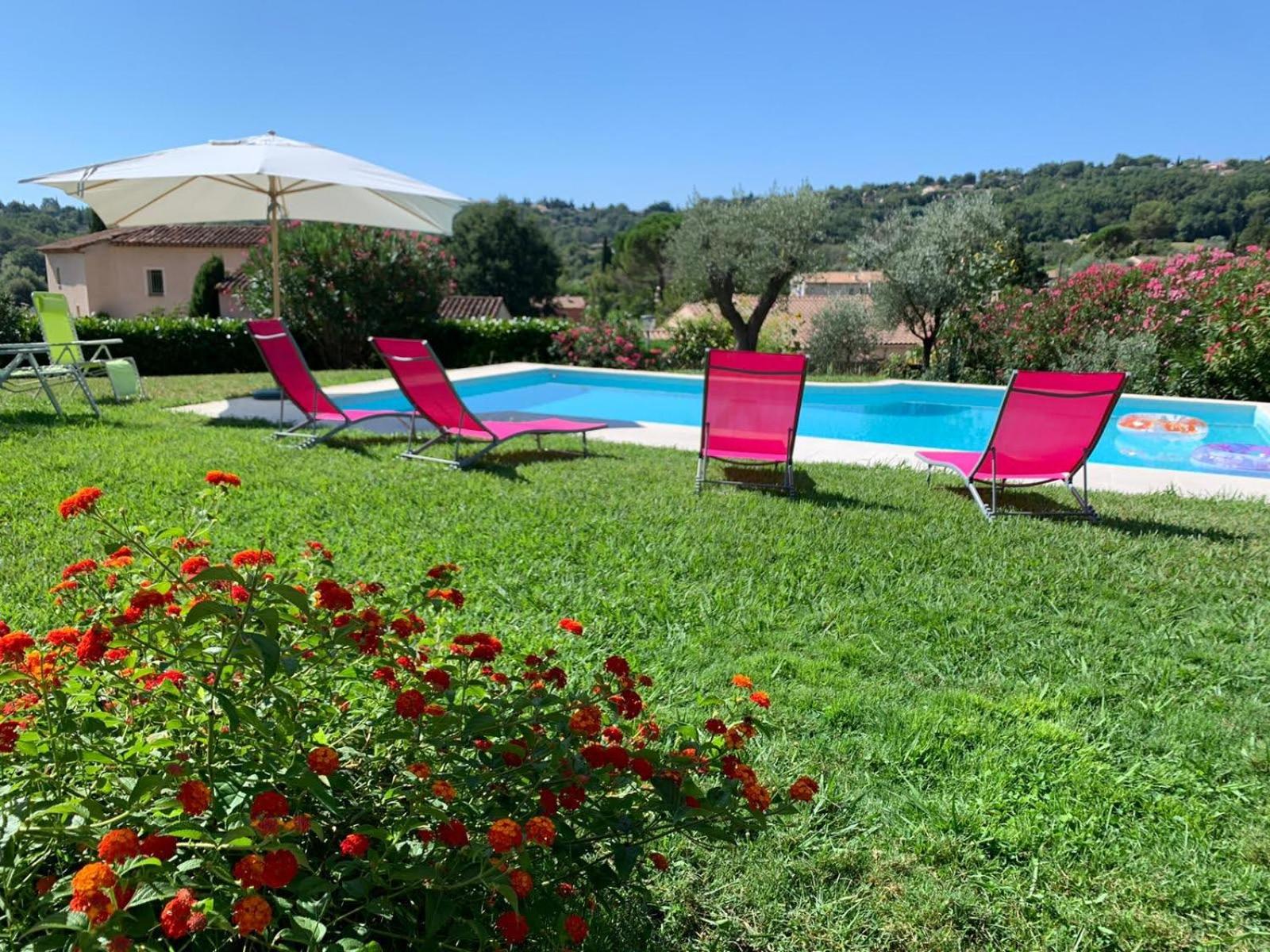 Bed & Breakfast Les LILLAS view 3