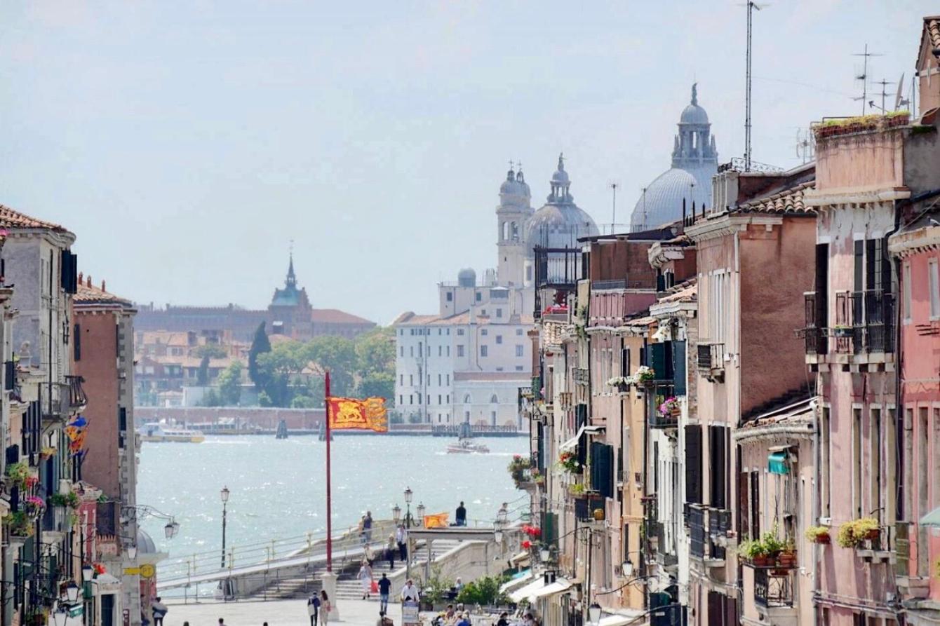 Ca' Scarpa Biennale