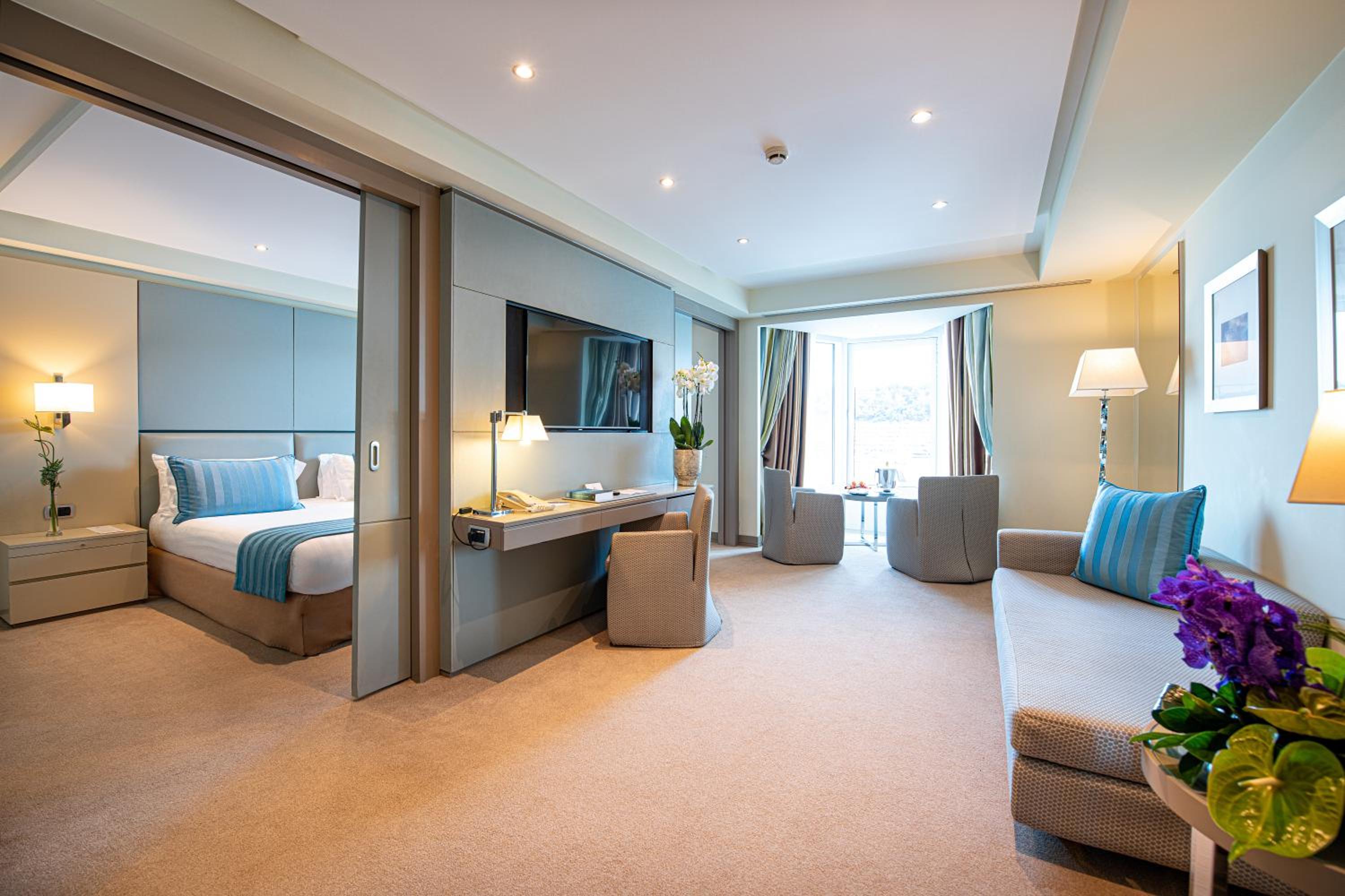 Monte Carlo Vacations - Port Palace - Property Image 1