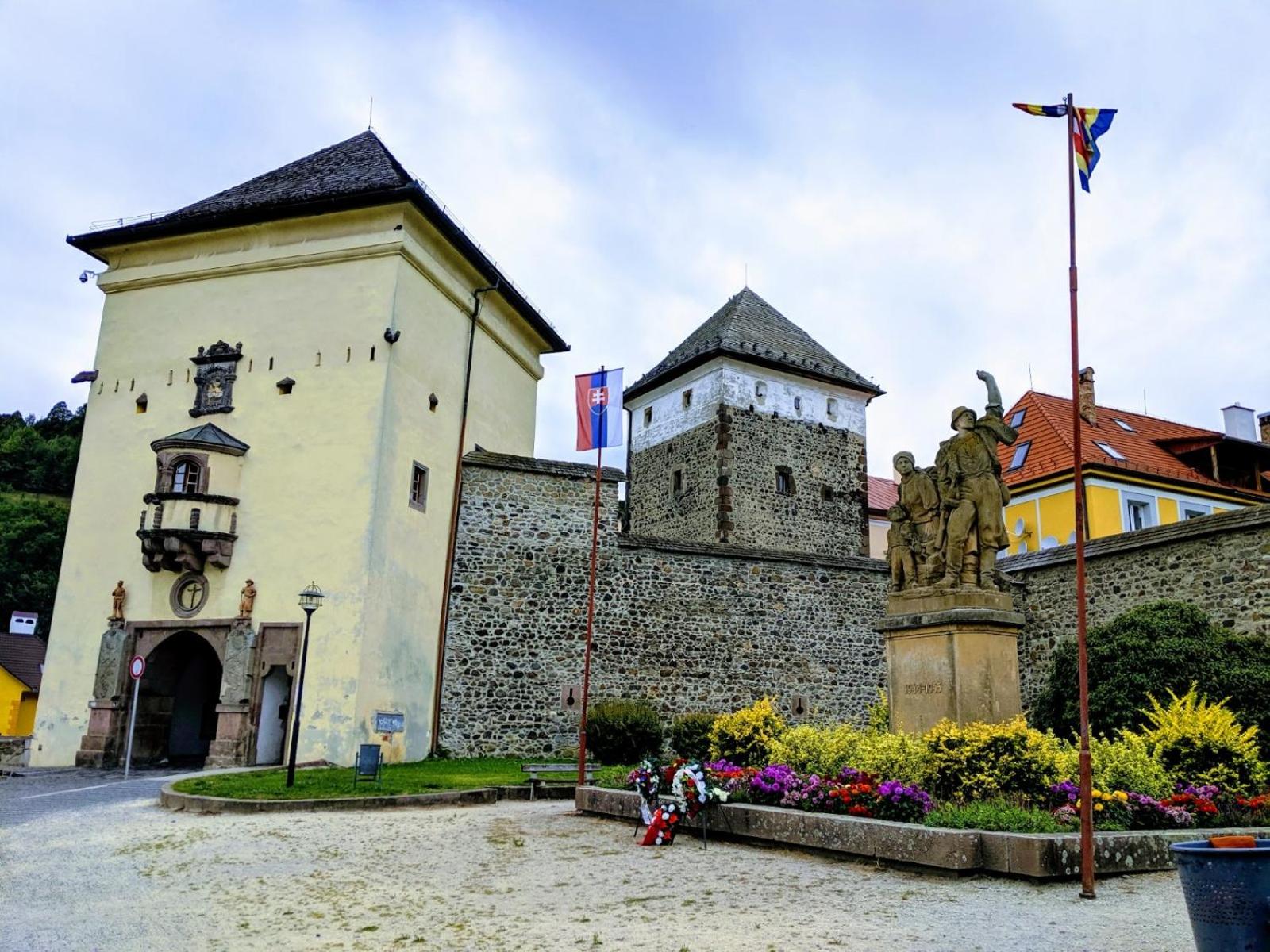 Photo 19