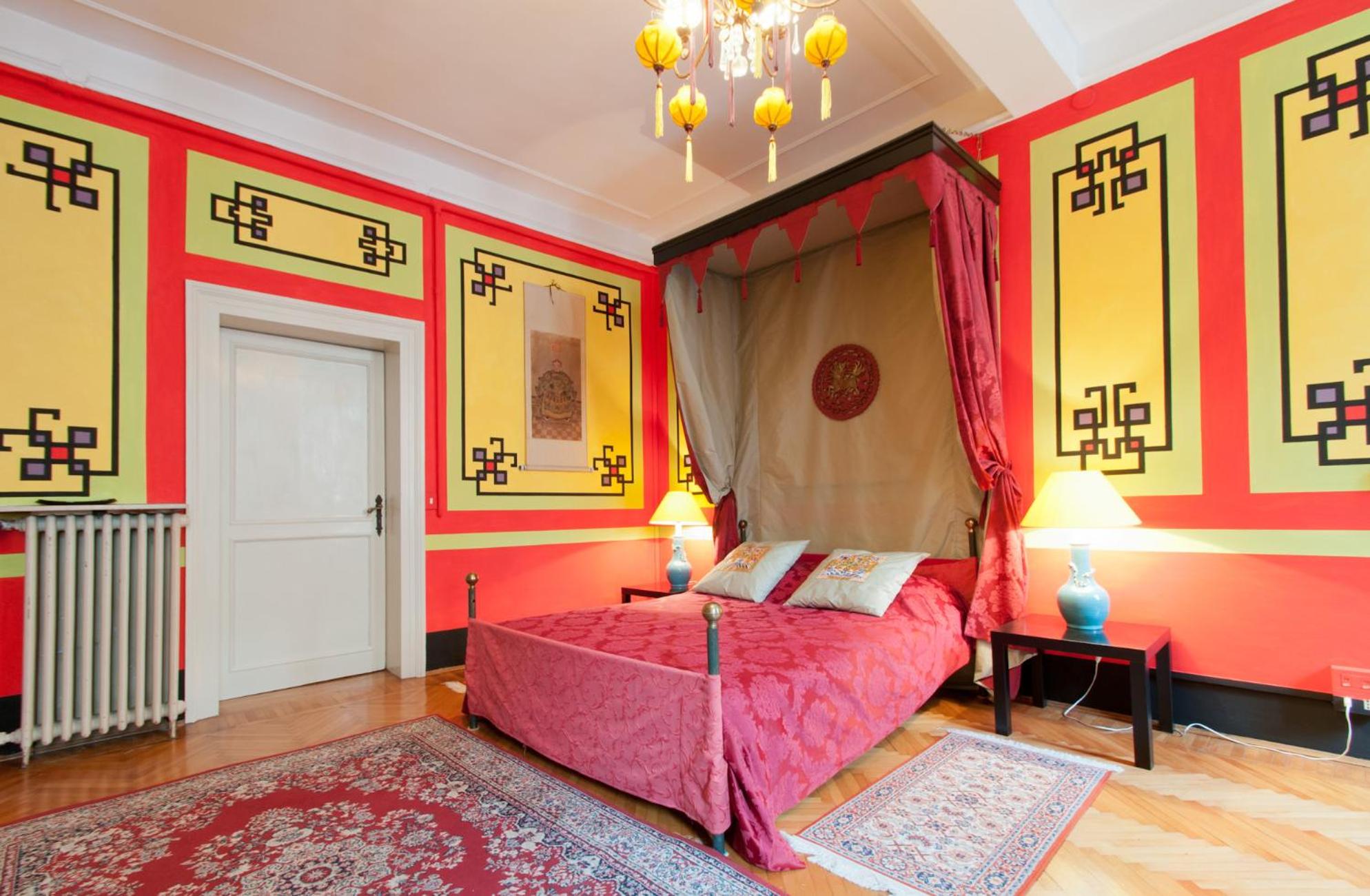 Charming large palazzo in center Venice for up to 9 people