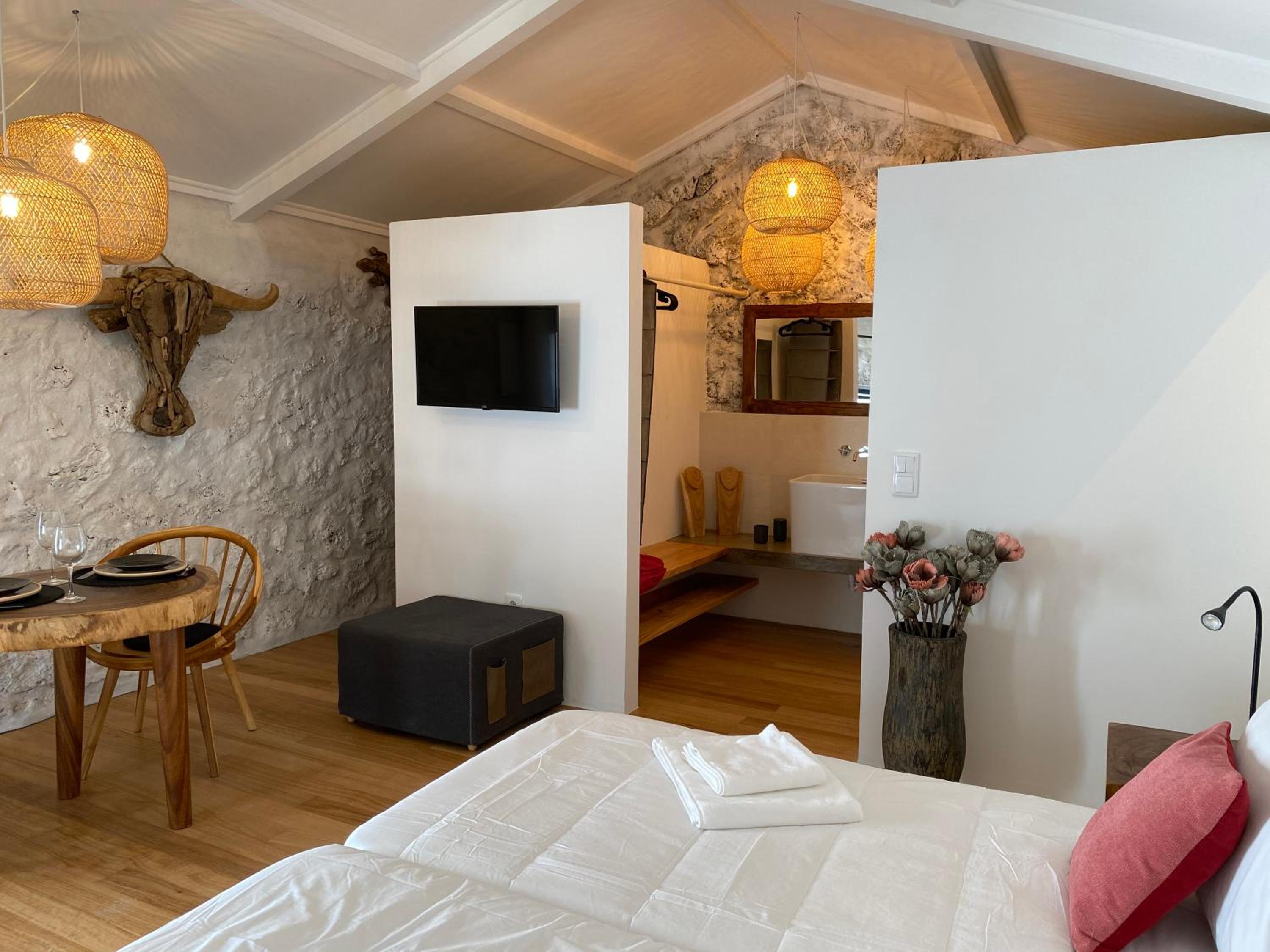 LUZZ me - Casas de Santa Bárbara view 5