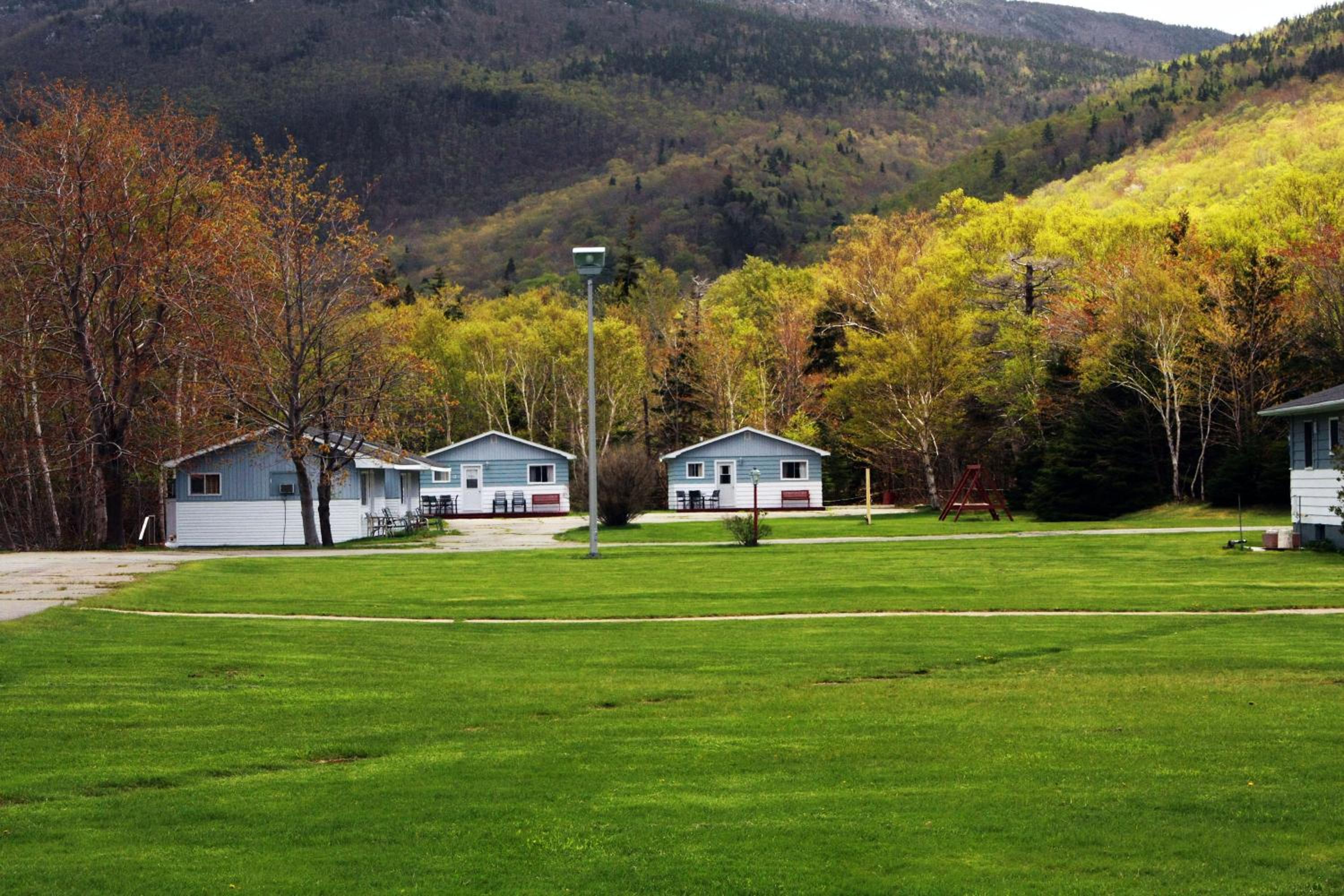 Mountain View Motel & Cottages