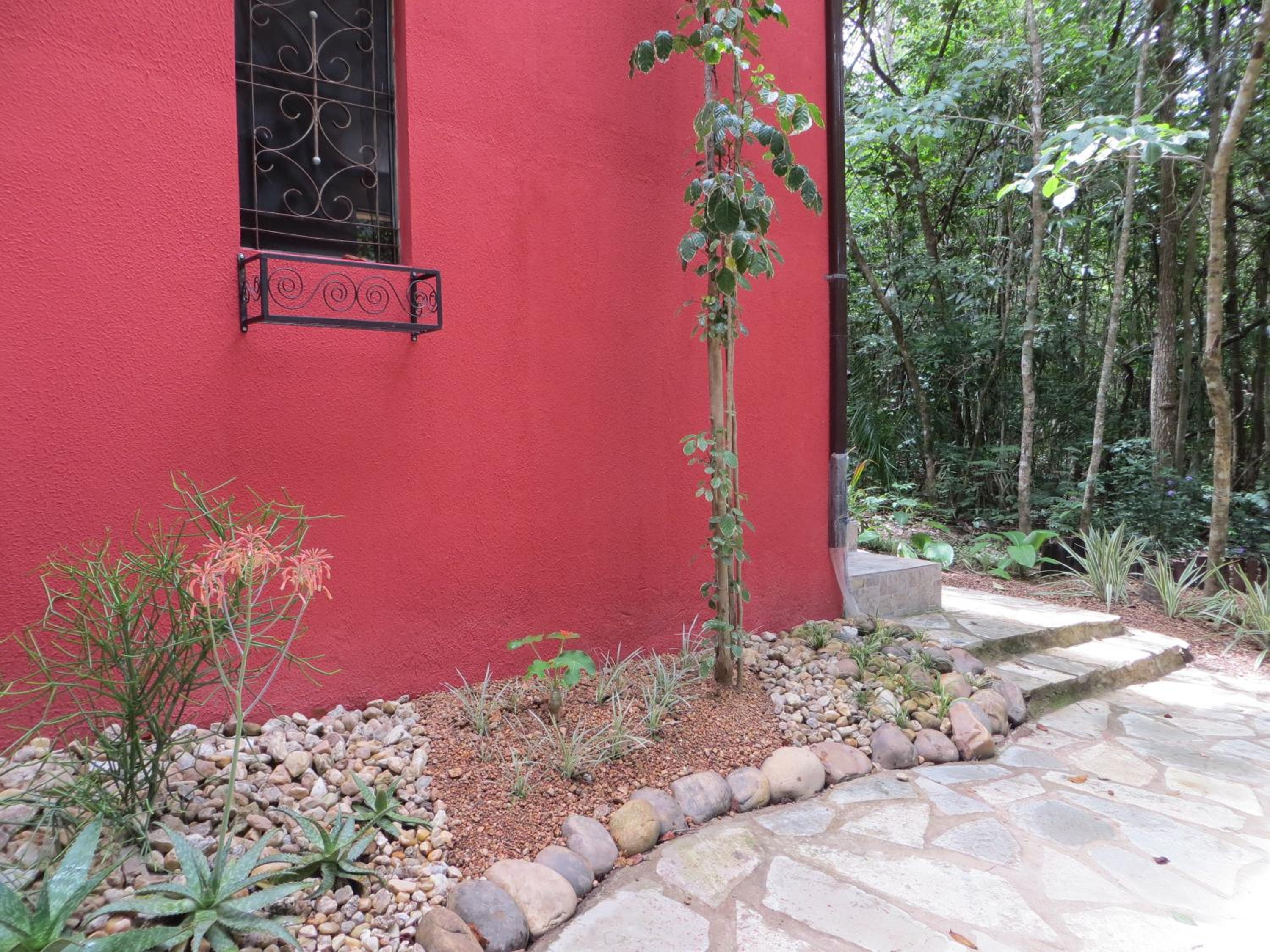 Pousada Éden - Conforto, Imersão e Natureza