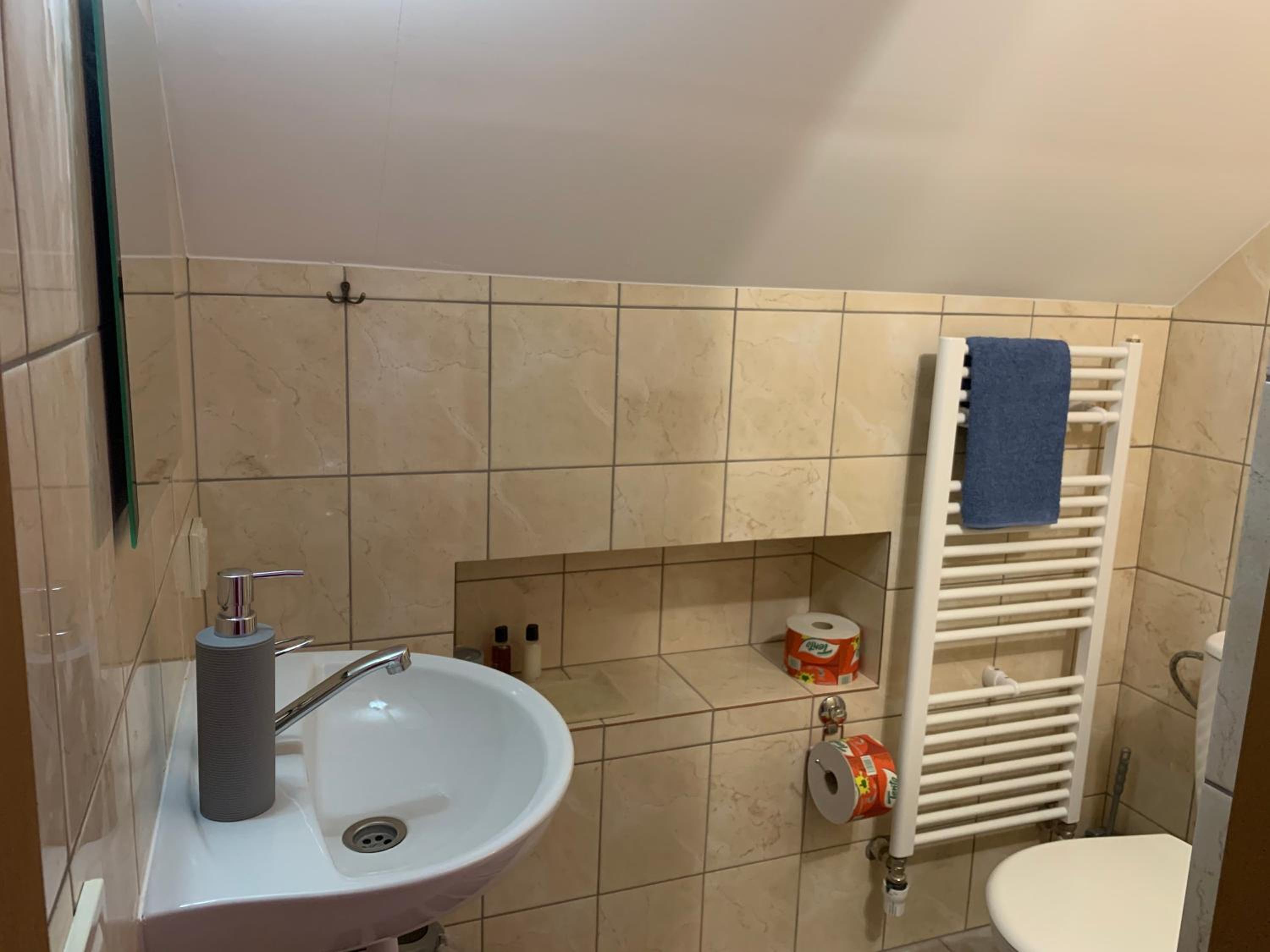 Photo 42