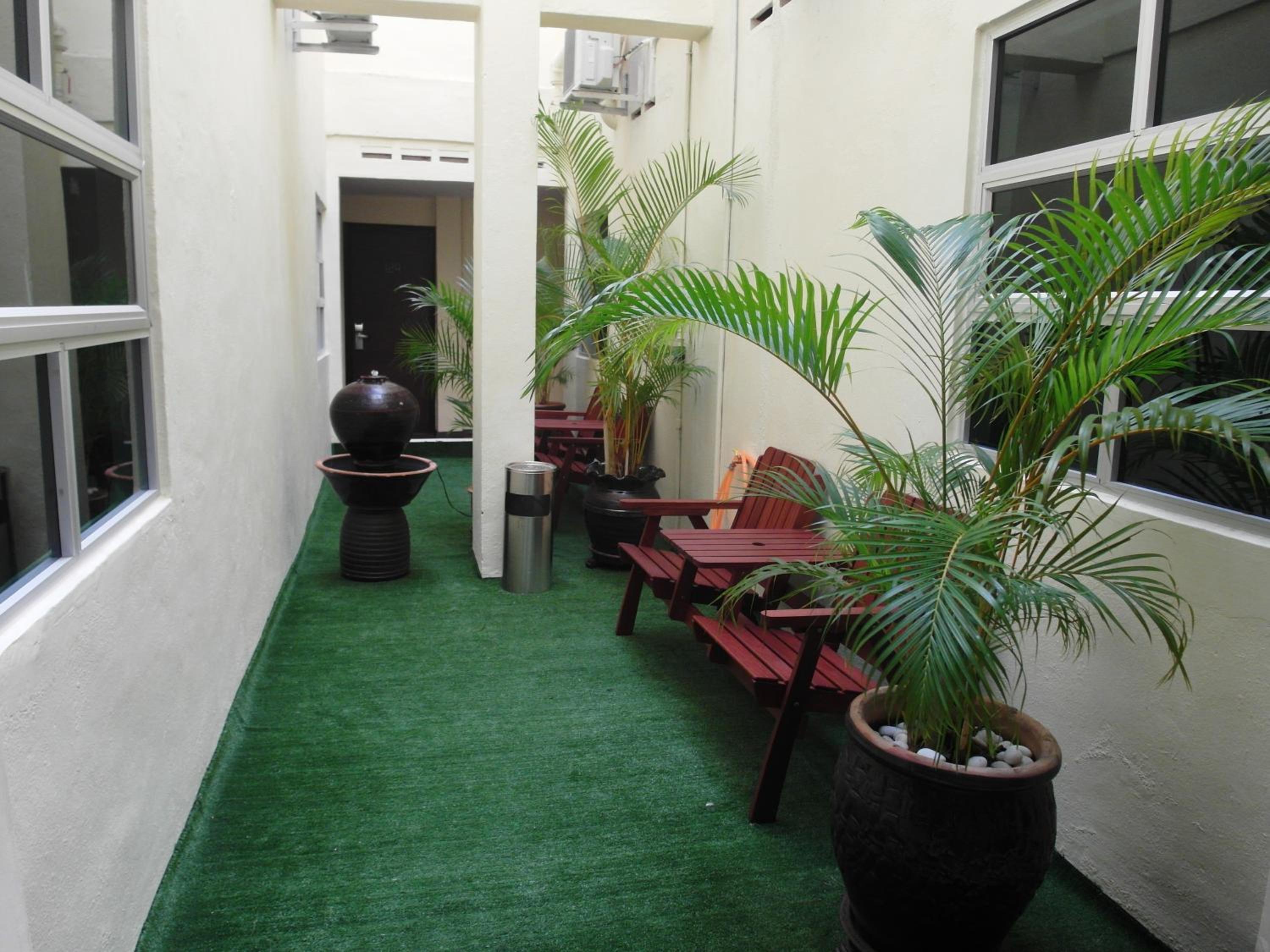 Nagoya Inn Hotel