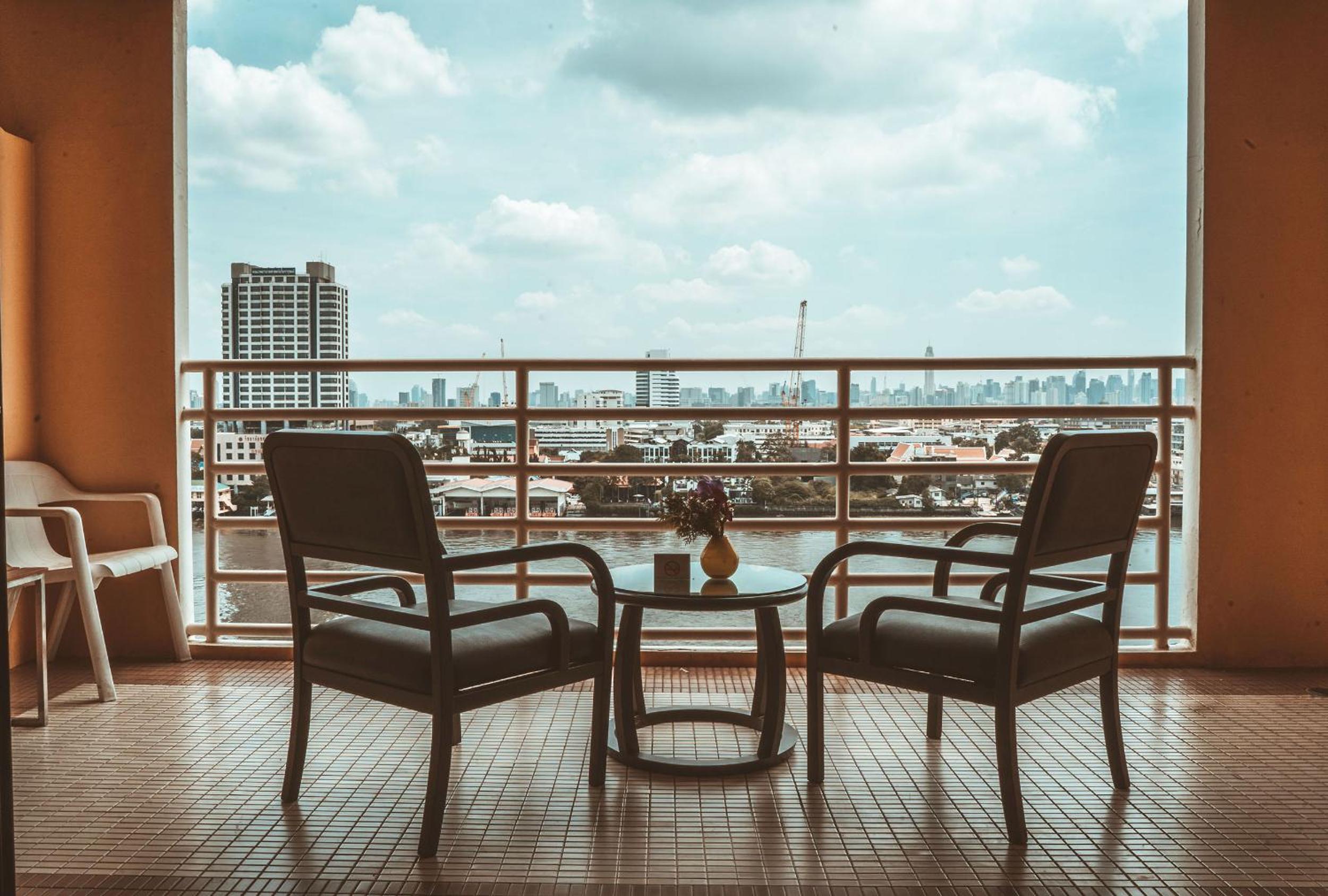 The Royal River Hotel 2