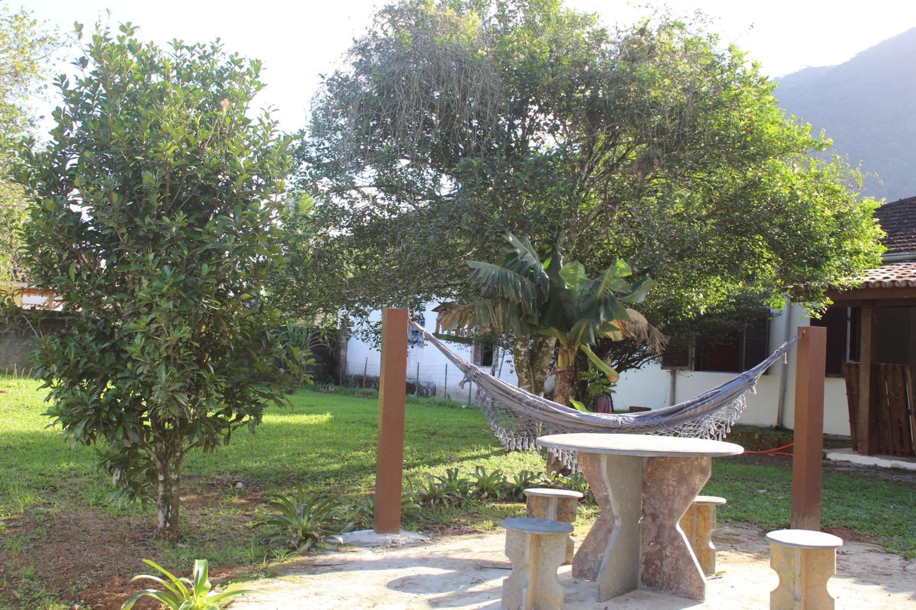Casa na praia com pomar