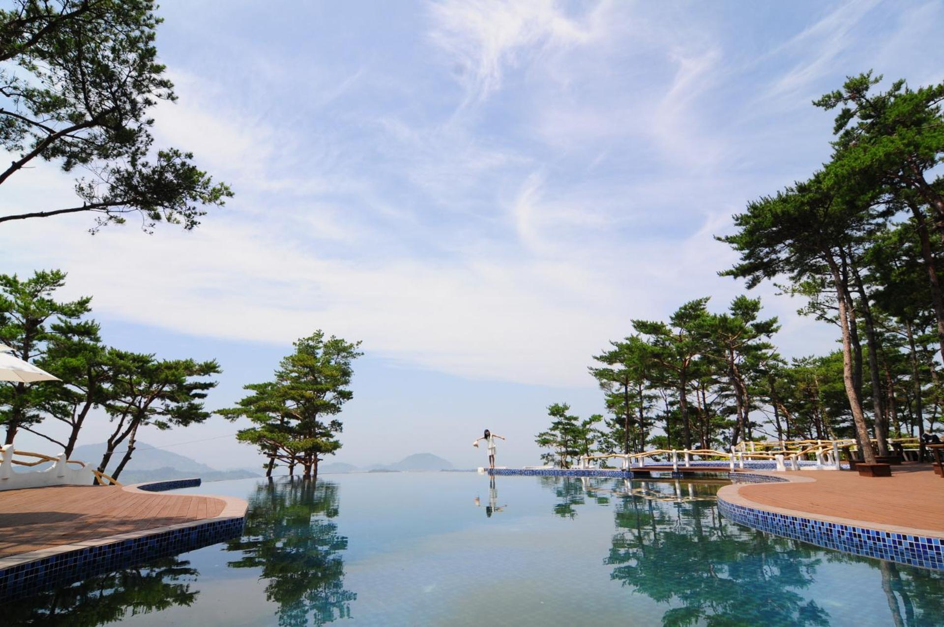 Club ES Tongyeong Resort view 2