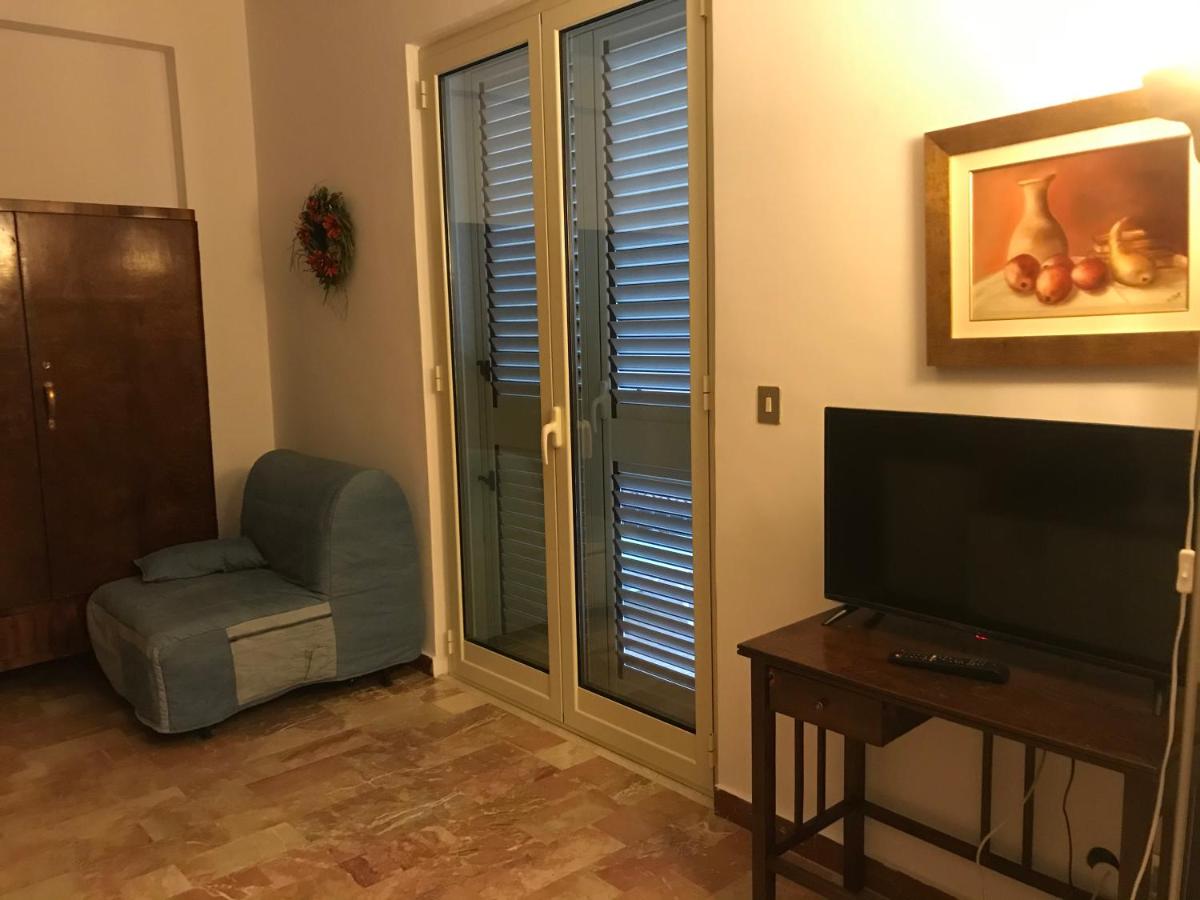 Holiday Nizza House photo 5