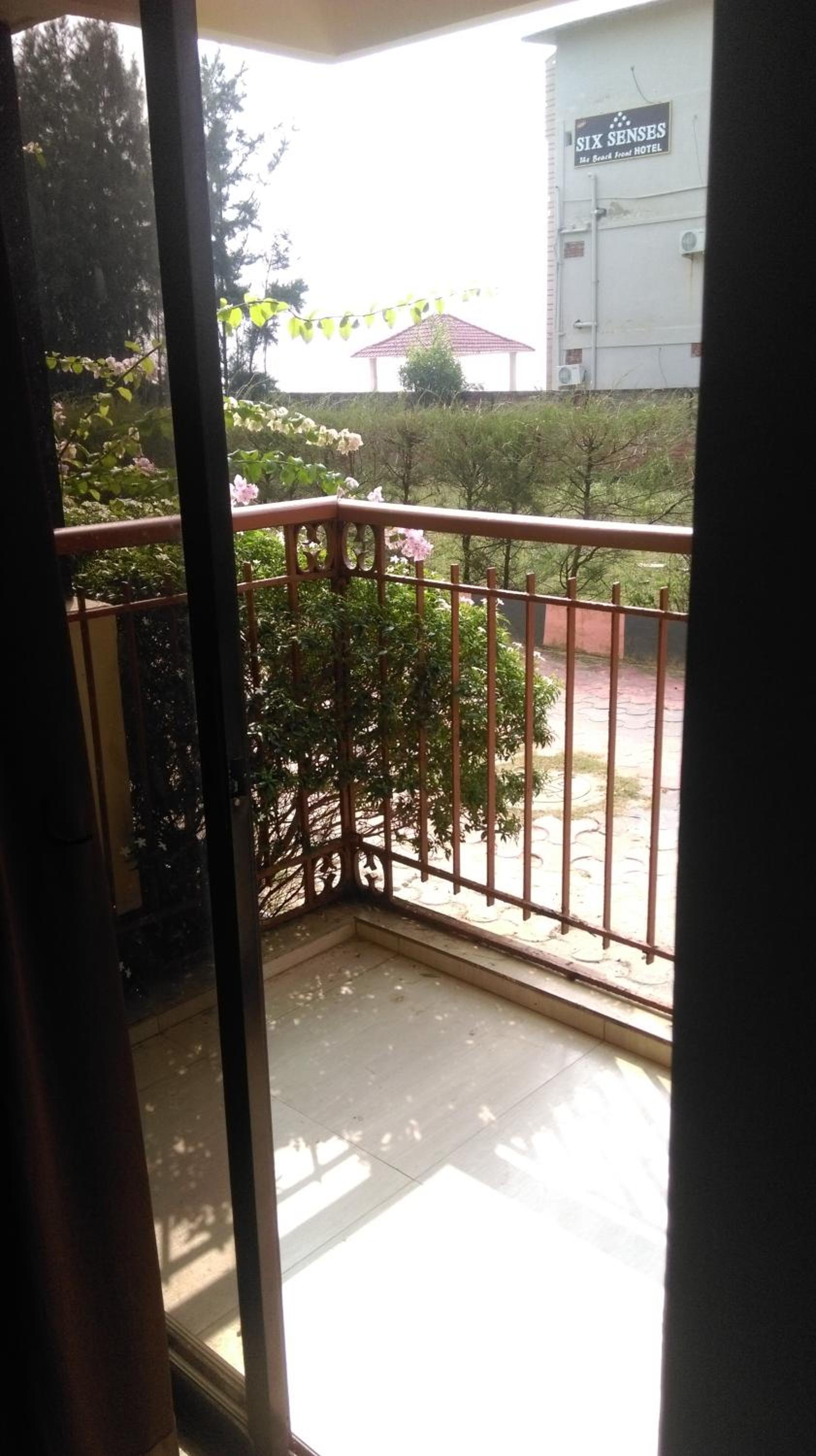 Photo 23