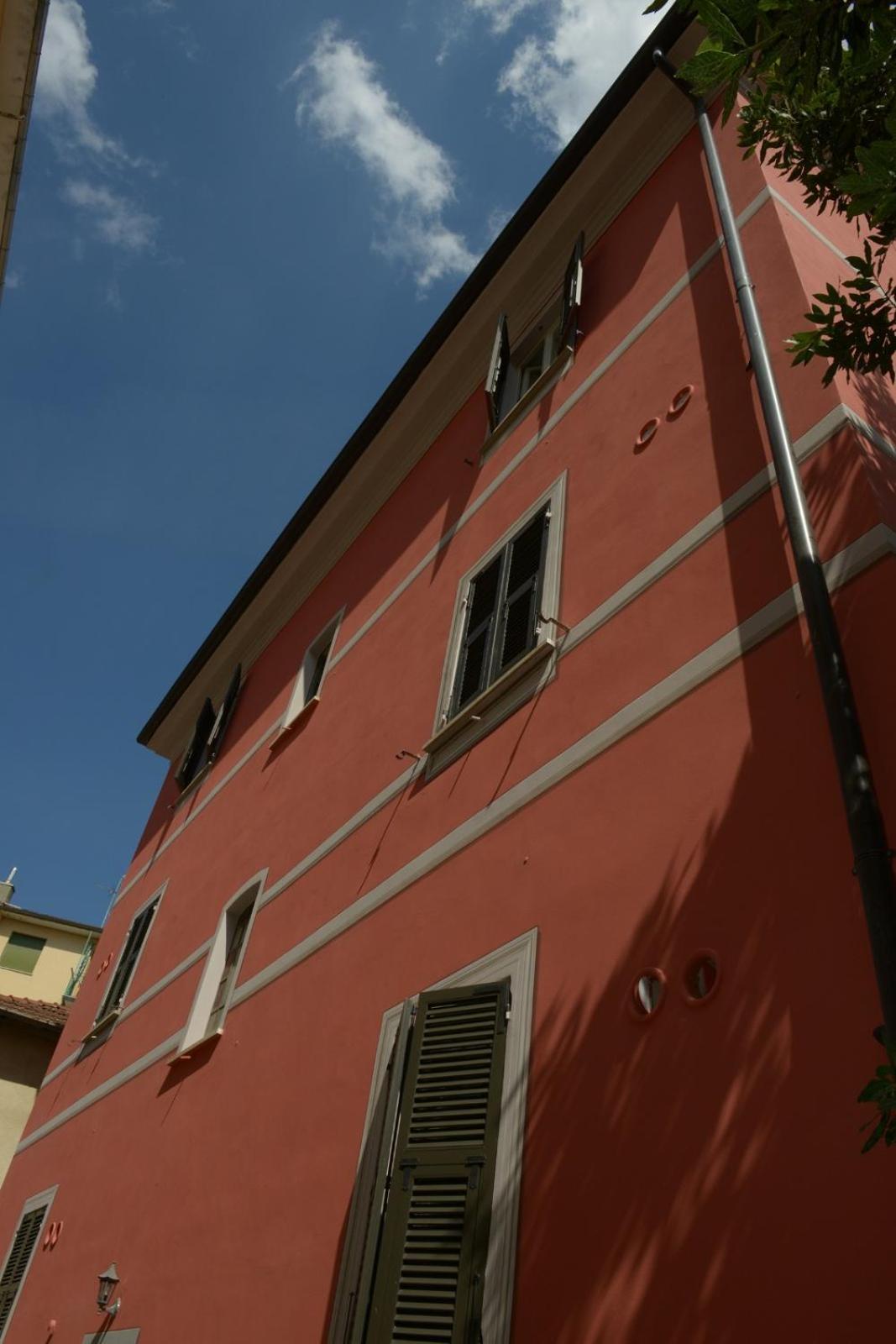 Rivaro Palace view 4