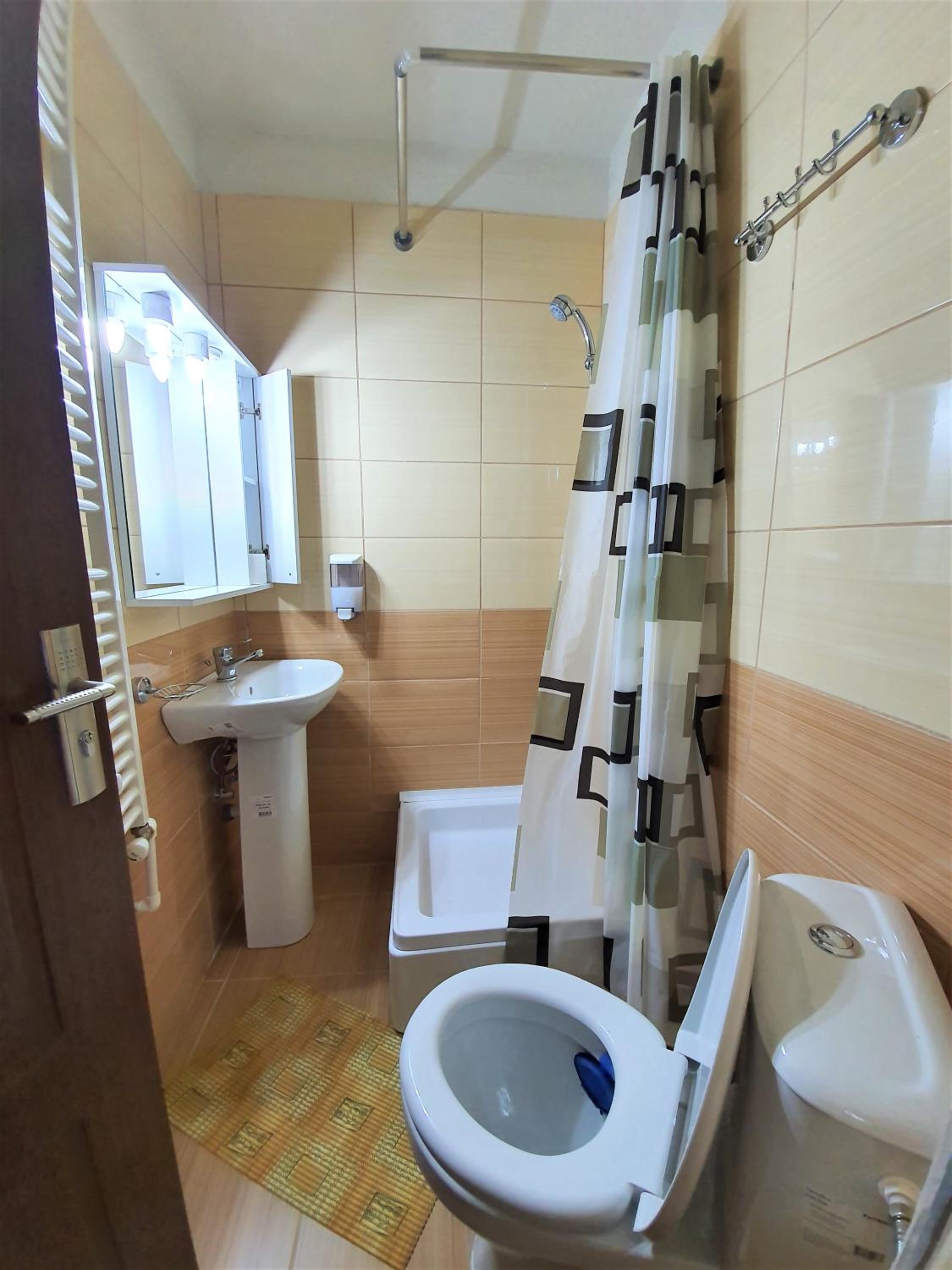 Photo 48