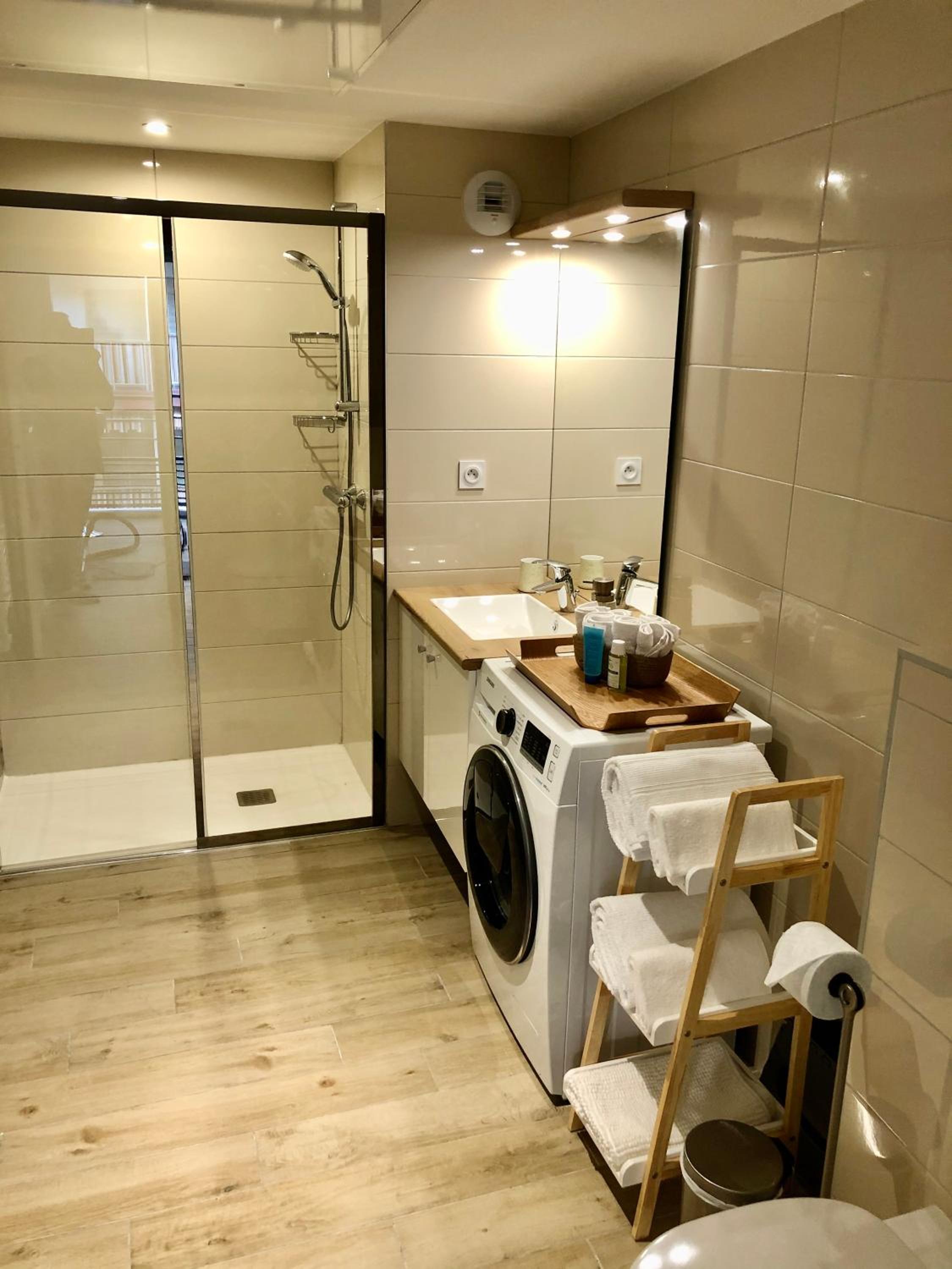 Brand new studio in the heart of Cannes photo 5