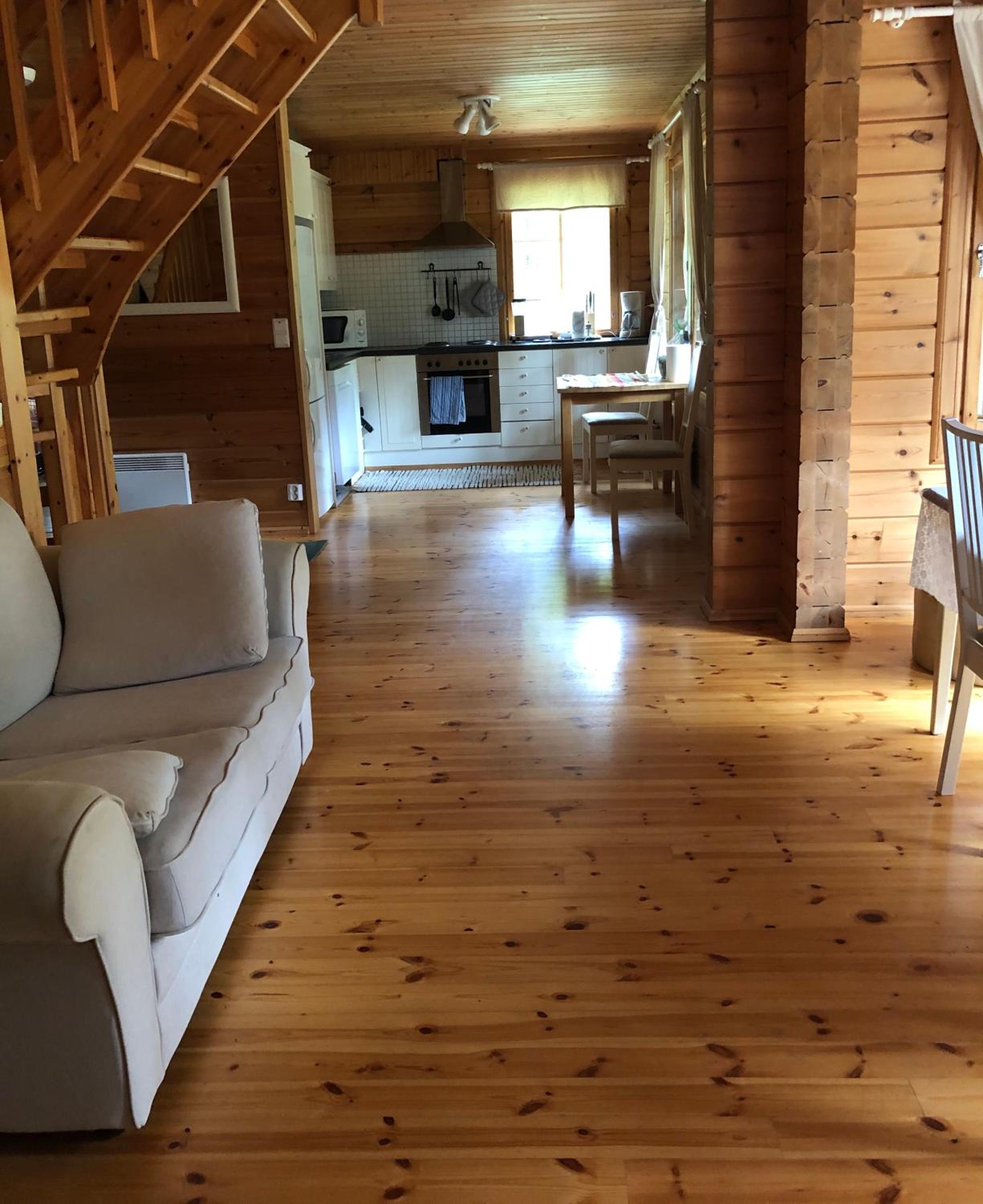 Honeyhill Villa Karhu view 5