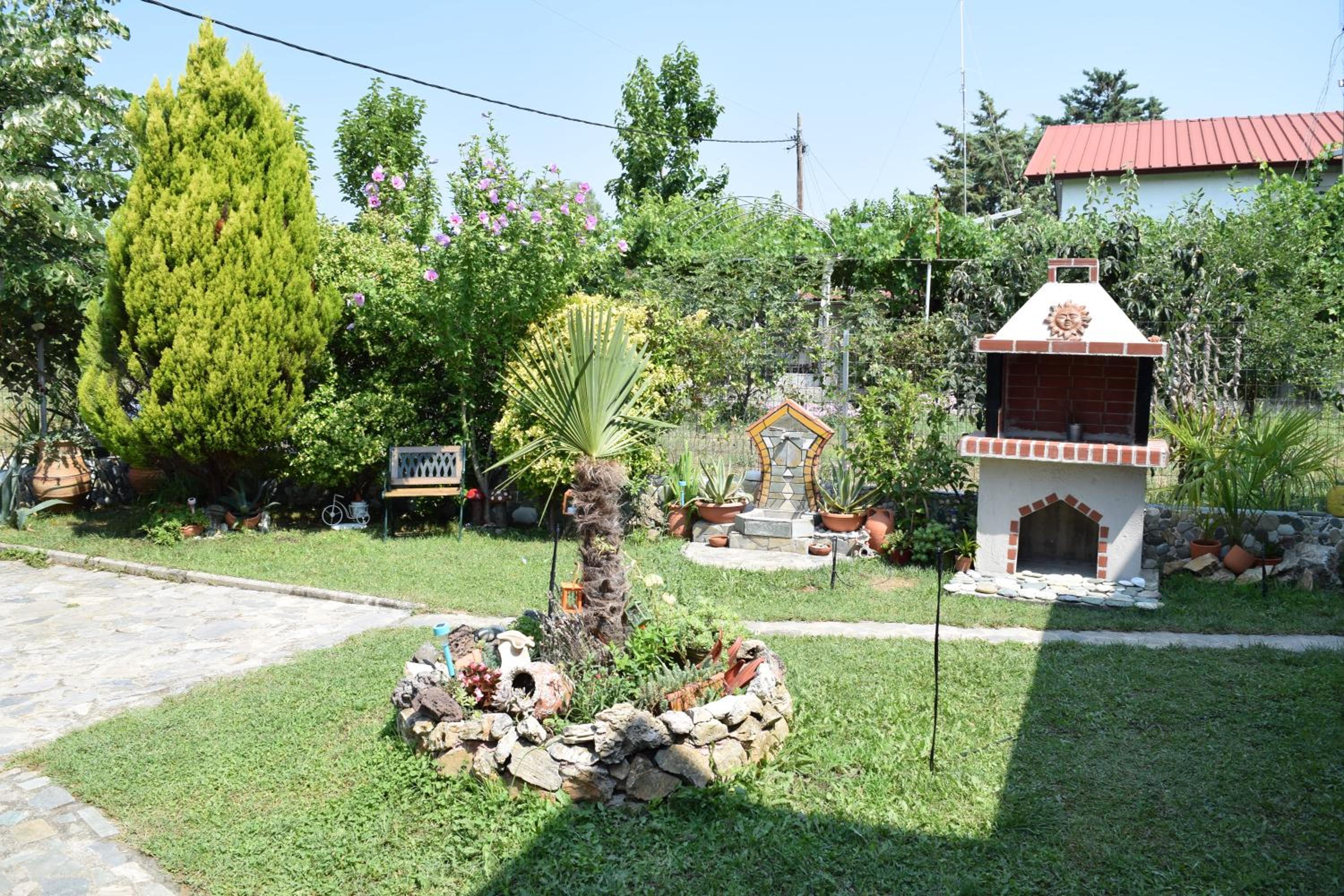 Photo 28