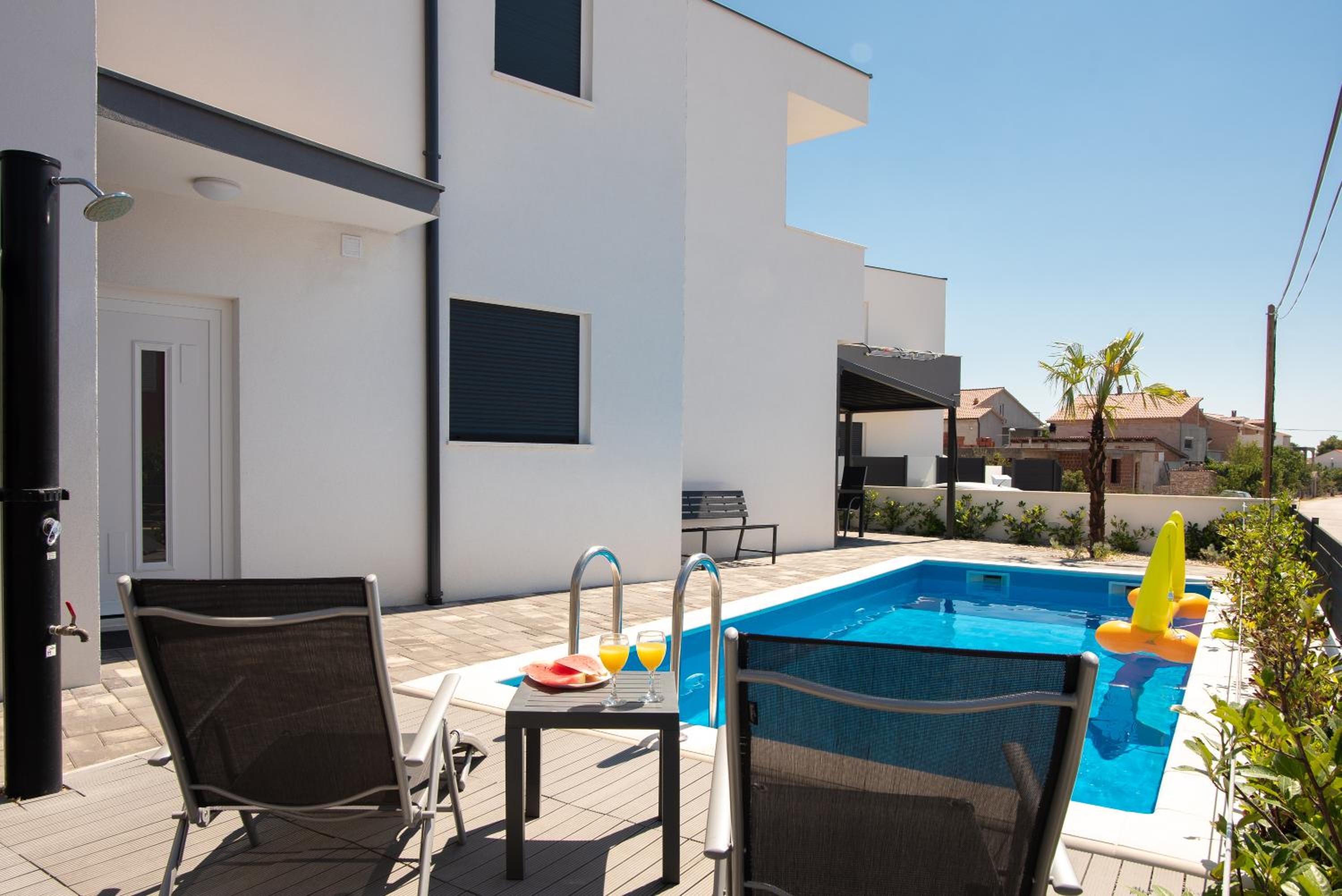 Luxury Apartment Lukas Pool & Parking Vodice view 5