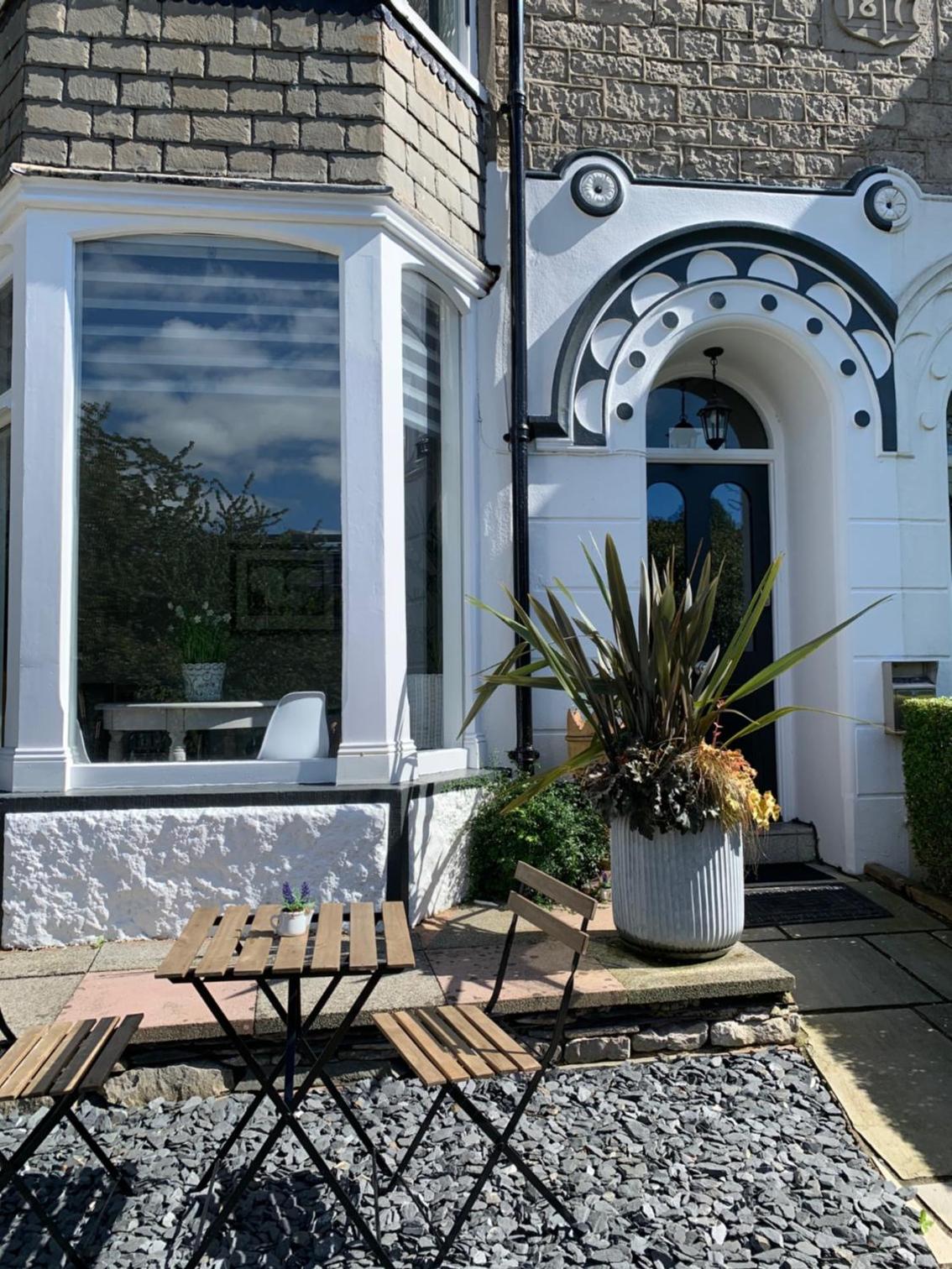 Sundial Stays Kendal view 4