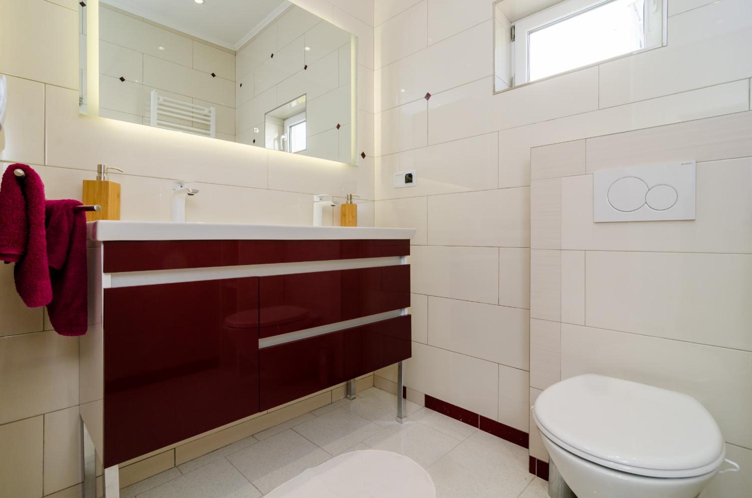 Cavtat Vacations - Hotel Haus Am Meer Cavtat - Property Image 3