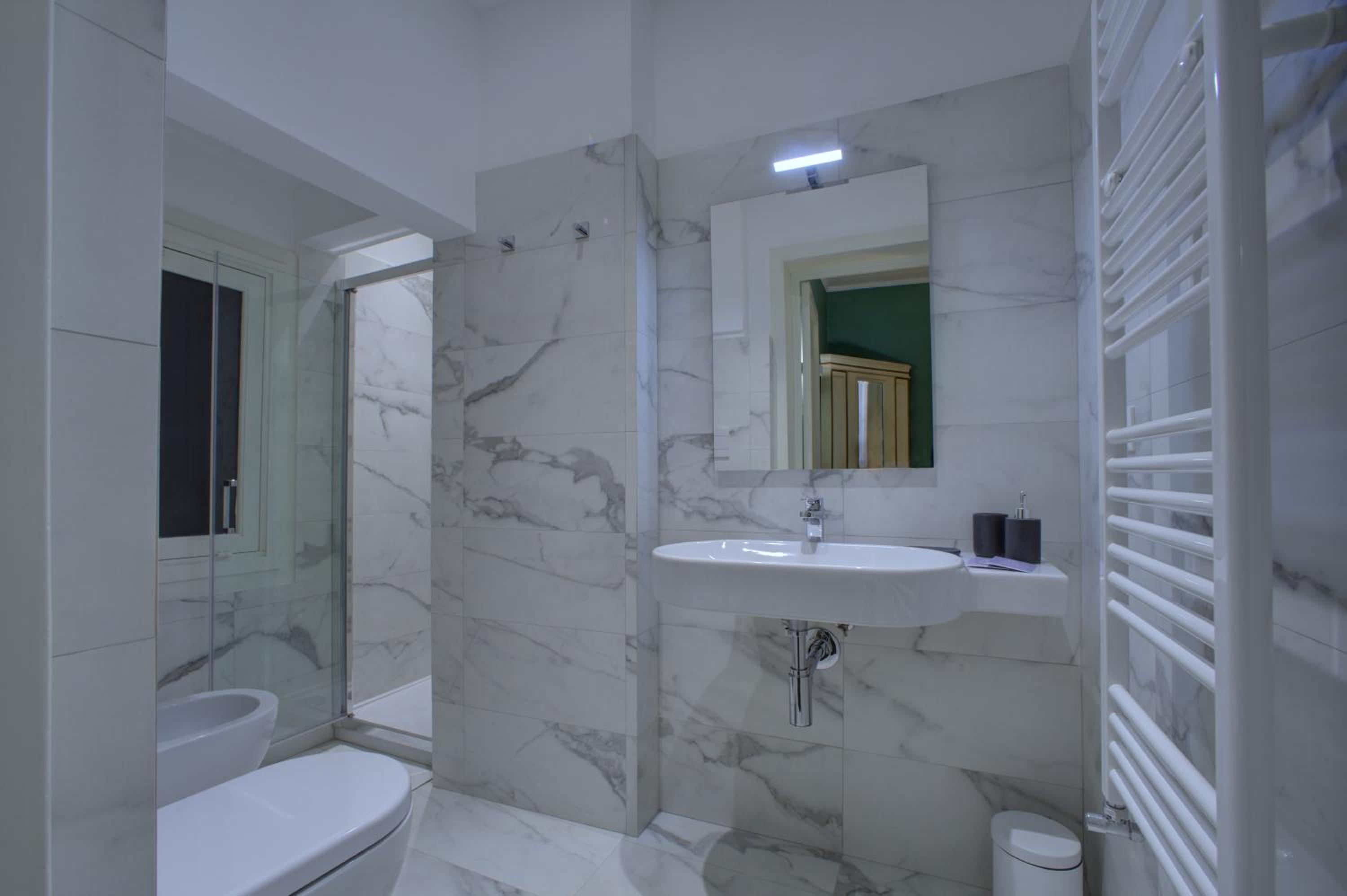 Palazzo Pastura B&B and Apartments view 3