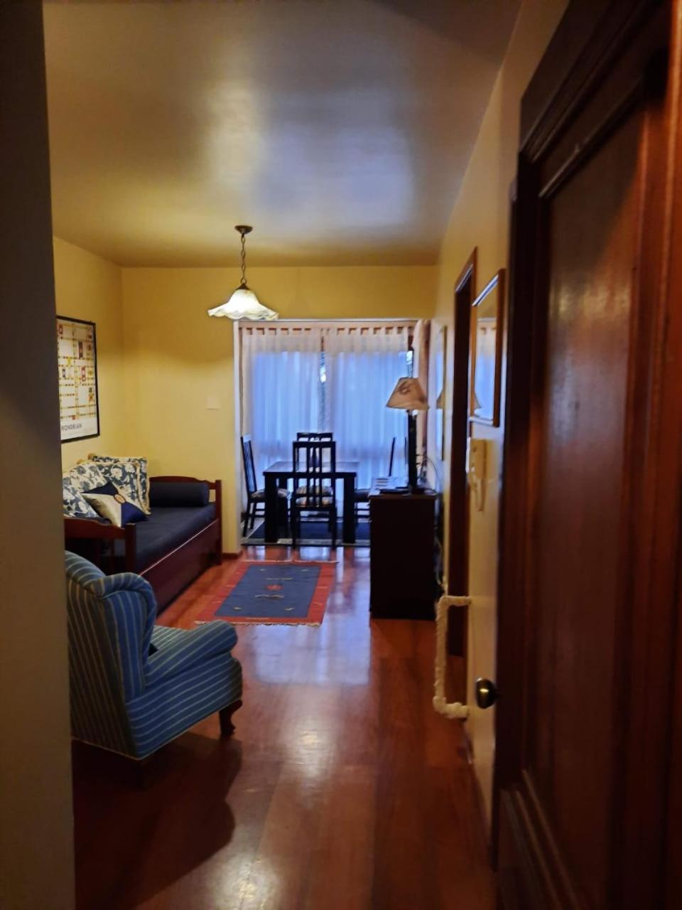Charmoso Apartamento em Gramado view 4