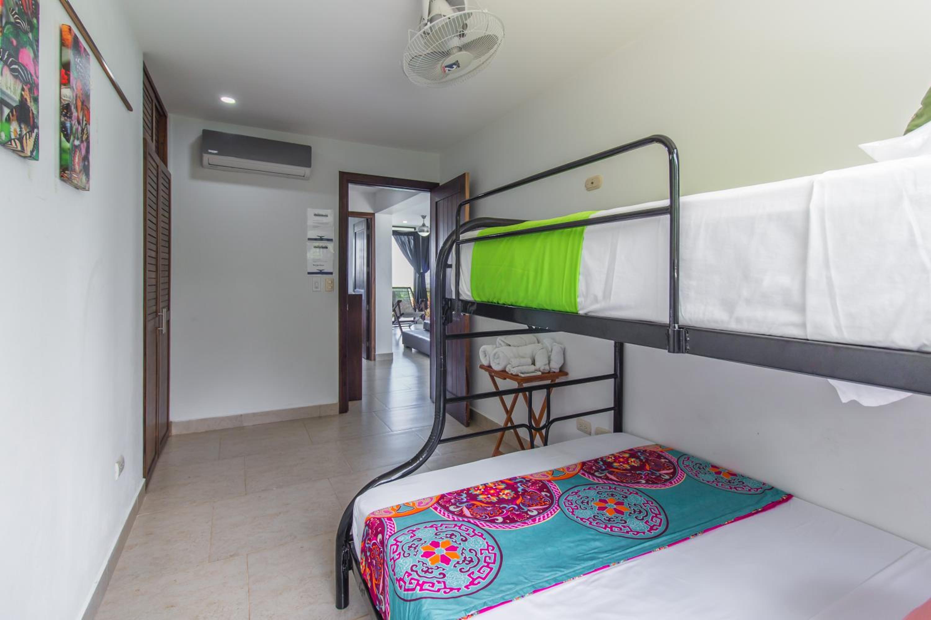 Casa Unicornio Azul
